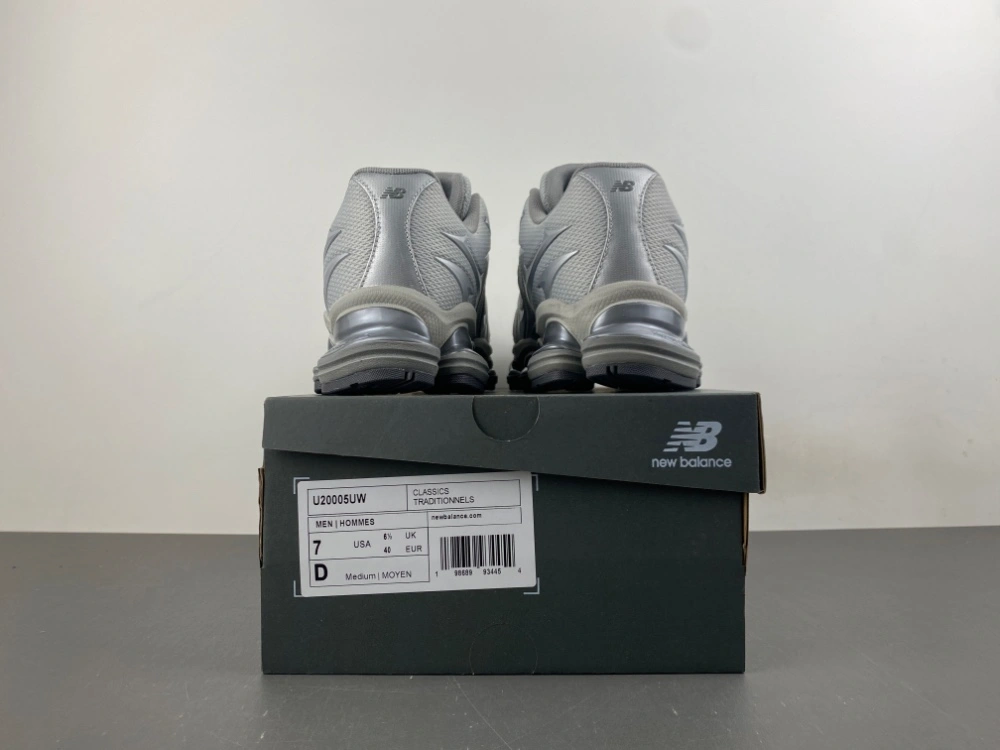 New Balance Abzorb 2000 Silver Metallic U20005UW SmoothTexture 2323