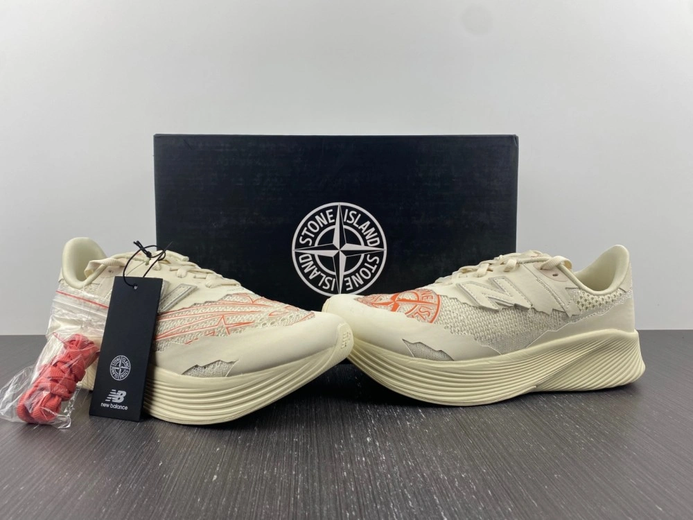 New Balance FuelCell RC Elite v2 SI Stone Island TDS MSRCELTD Unisex 2512