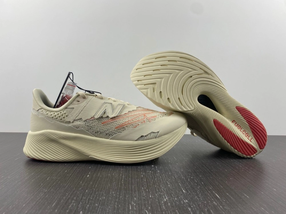 New Balance FuelCell RC Elite v2 SI Stone Island TDS MSRCELTD Unisex 2512