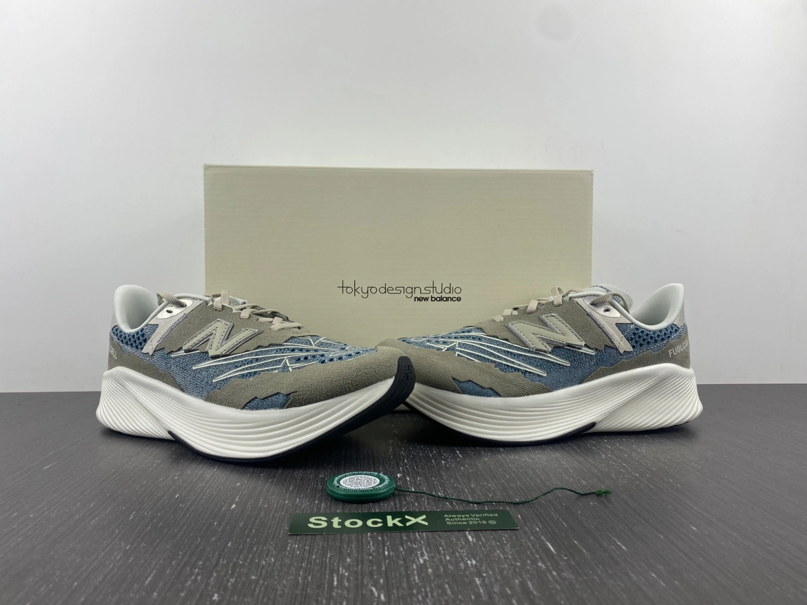 Breathable New Balance FuelCell RC Elite v2 Tokyo Design Studio Grey Vetiver MSRCELTO 2498