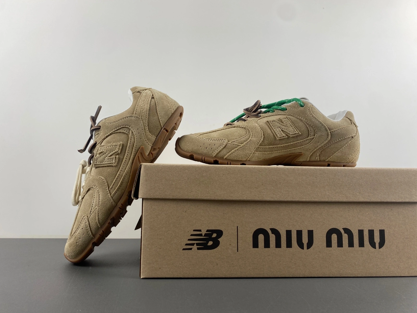 New Balance M*iu M*iu 530 SL 5E165E HighPerformance 2445