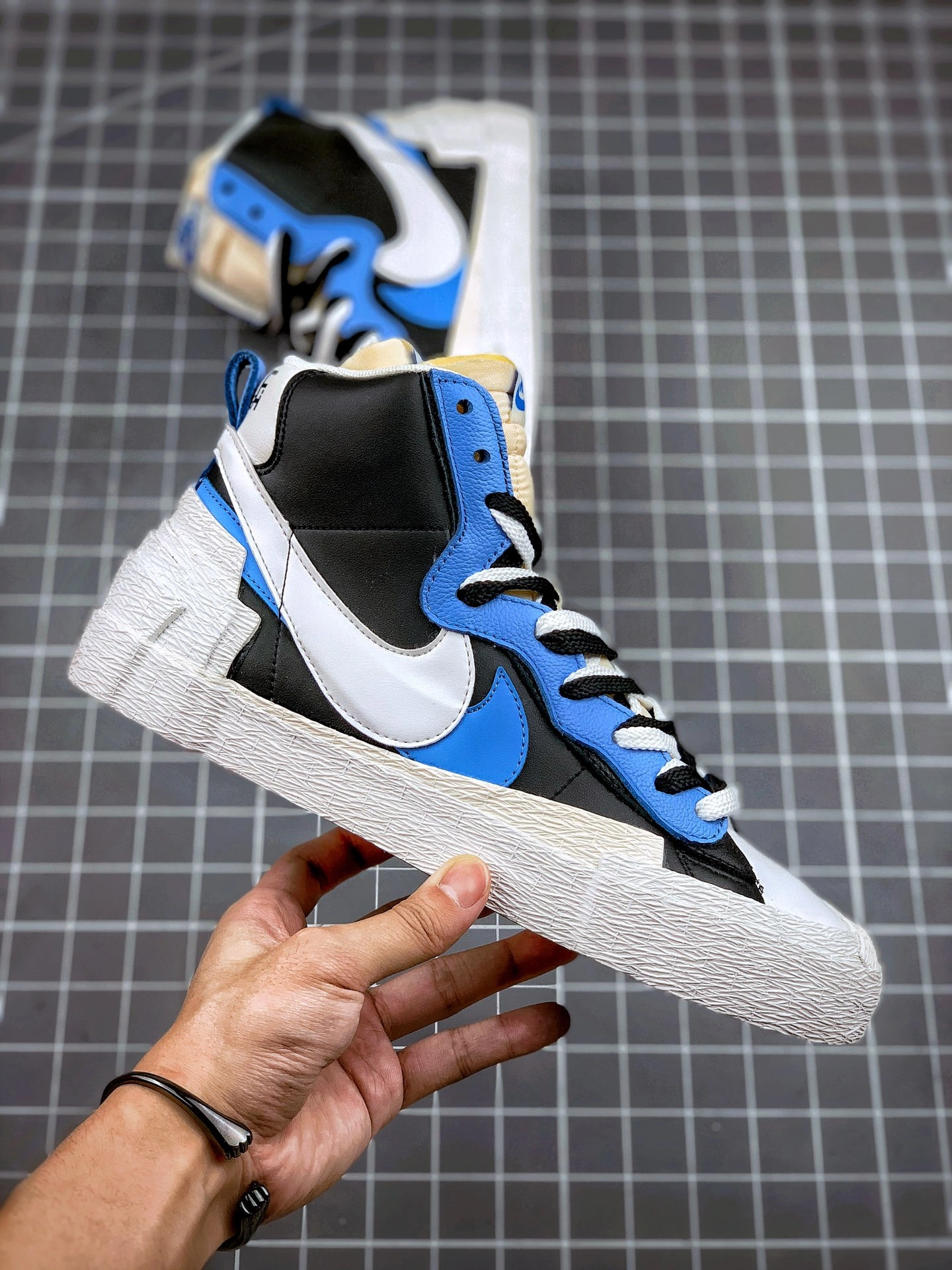 Lightweight Nike Blazer Mid BV0072- 1222