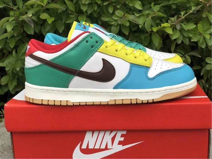 Nike Dunk Low “Free 99” DH0952- Modern 590