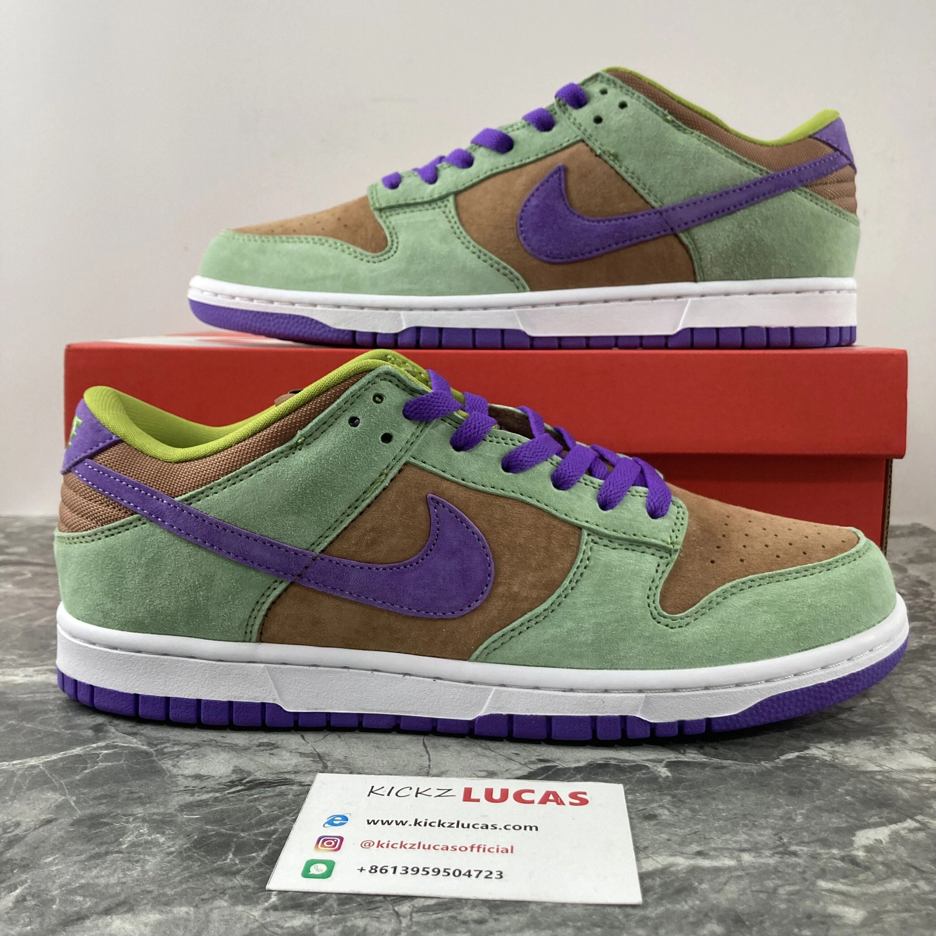 Lightweight Nike Dunk Low SP “Veneer” DA1469- 637