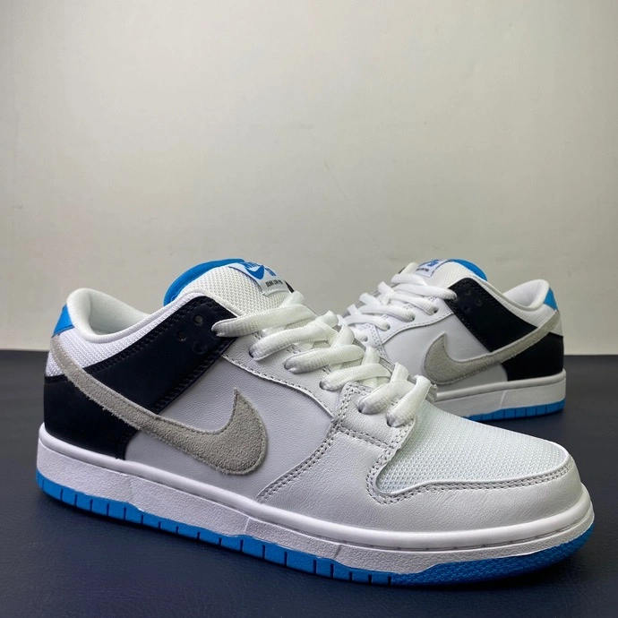 Bold Nike SB Dunk Low BQ6817 537