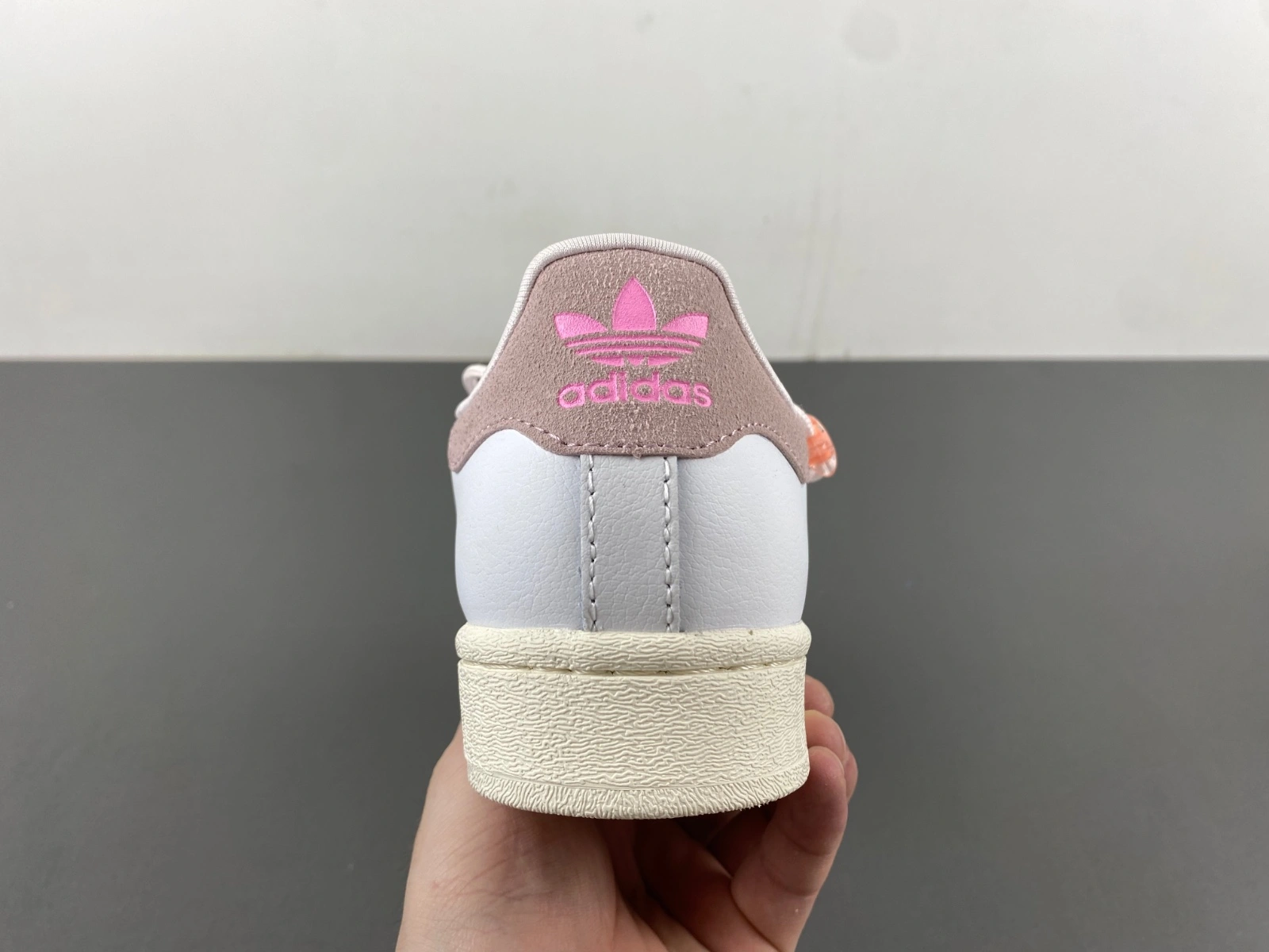 TopPick ORIGINALS SUPERSTAR W PINK CLOUD WHITE IF 2791