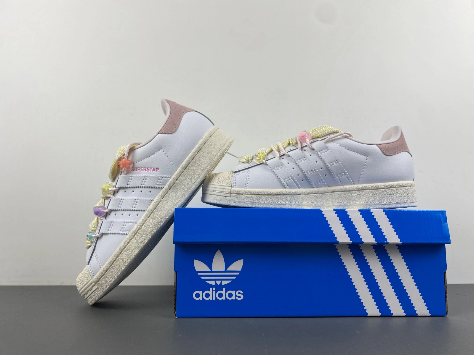 TopPick ORIGINALS SUPERSTAR W PINK CLOUD WHITE IF 2791