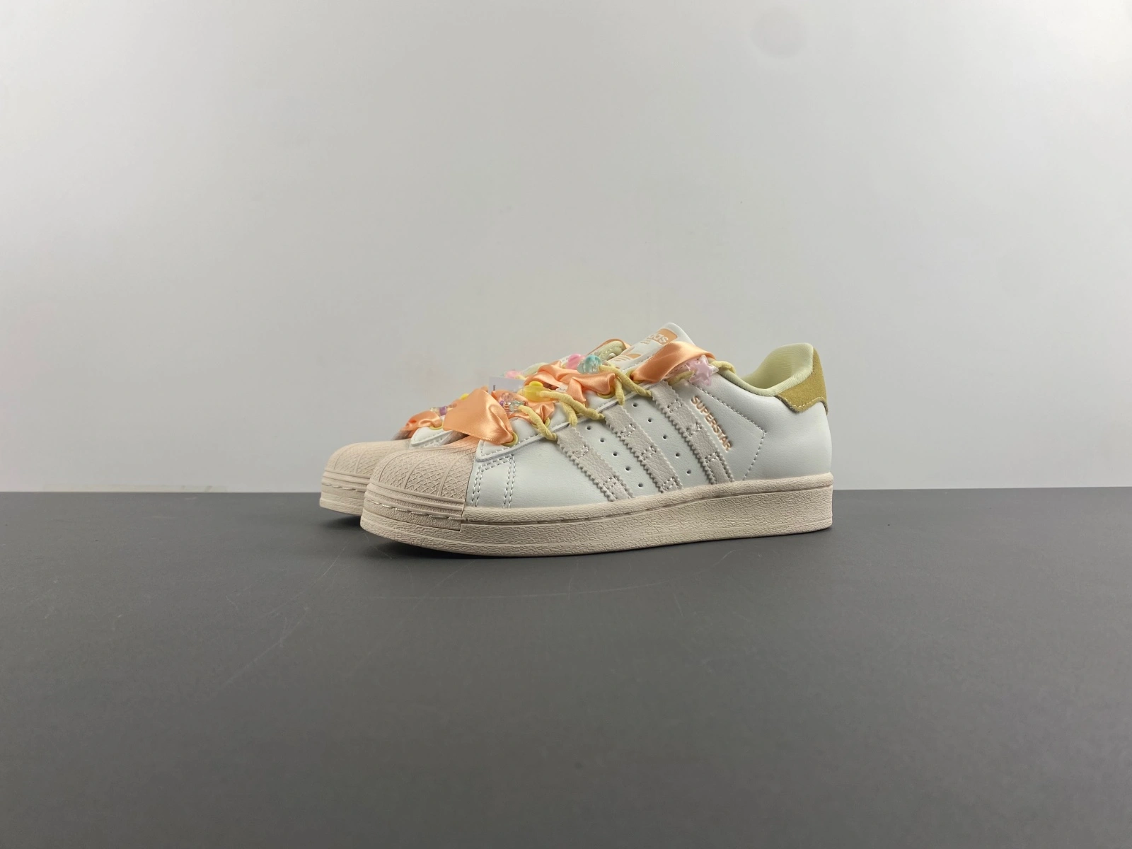 OdorResistant ORIGINALS SUPERSTAR W PINK CLOUD WHITE IF 2787