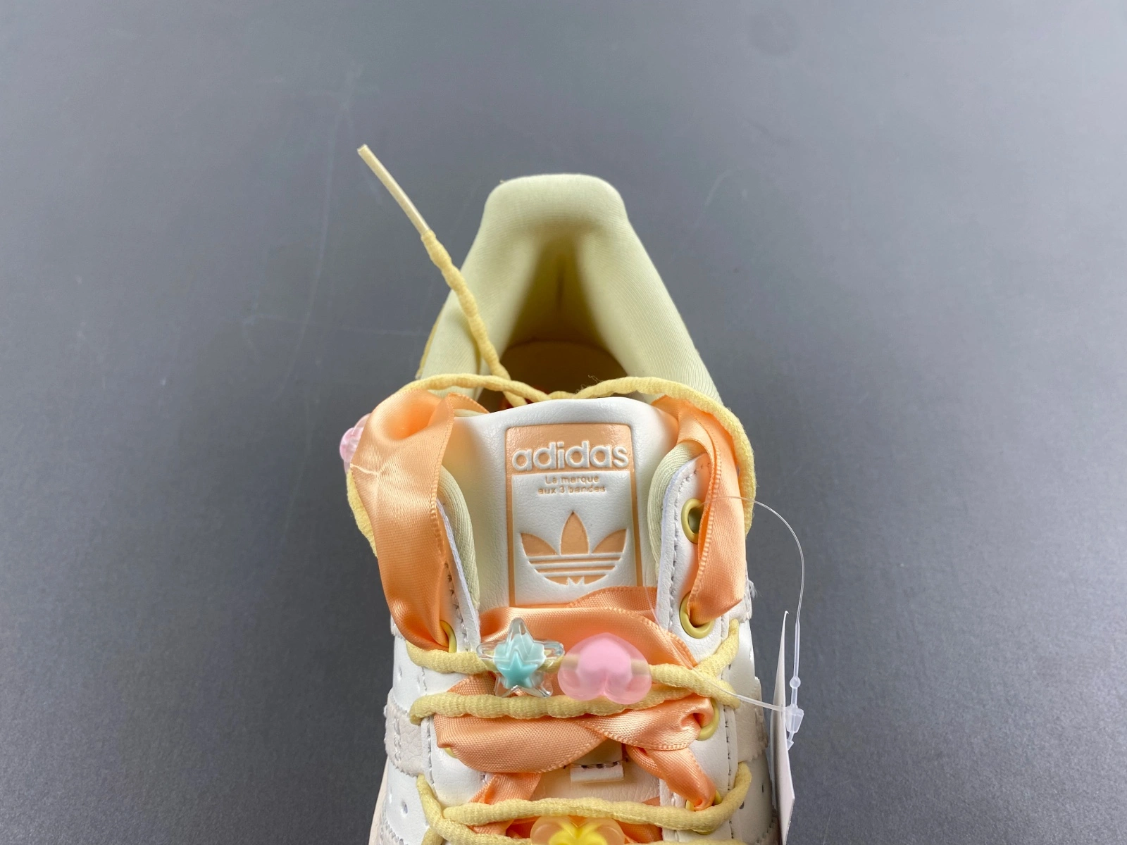 OdorResistant ORIGINALS SUPERSTAR W PINK CLOUD WHITE IF 2787