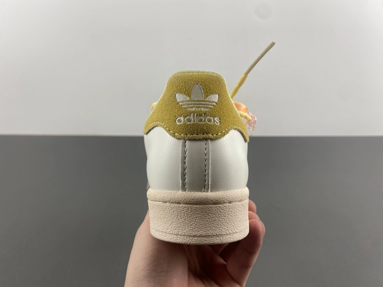 OdorResistant ORIGINALS SUPERSTAR W PINK CLOUD WHITE IF 2787