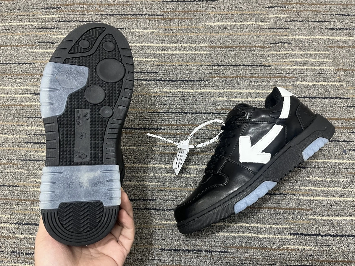 Comfortable O*ff W*hite Out Of Office OOO Low Tops CL221230- 5520