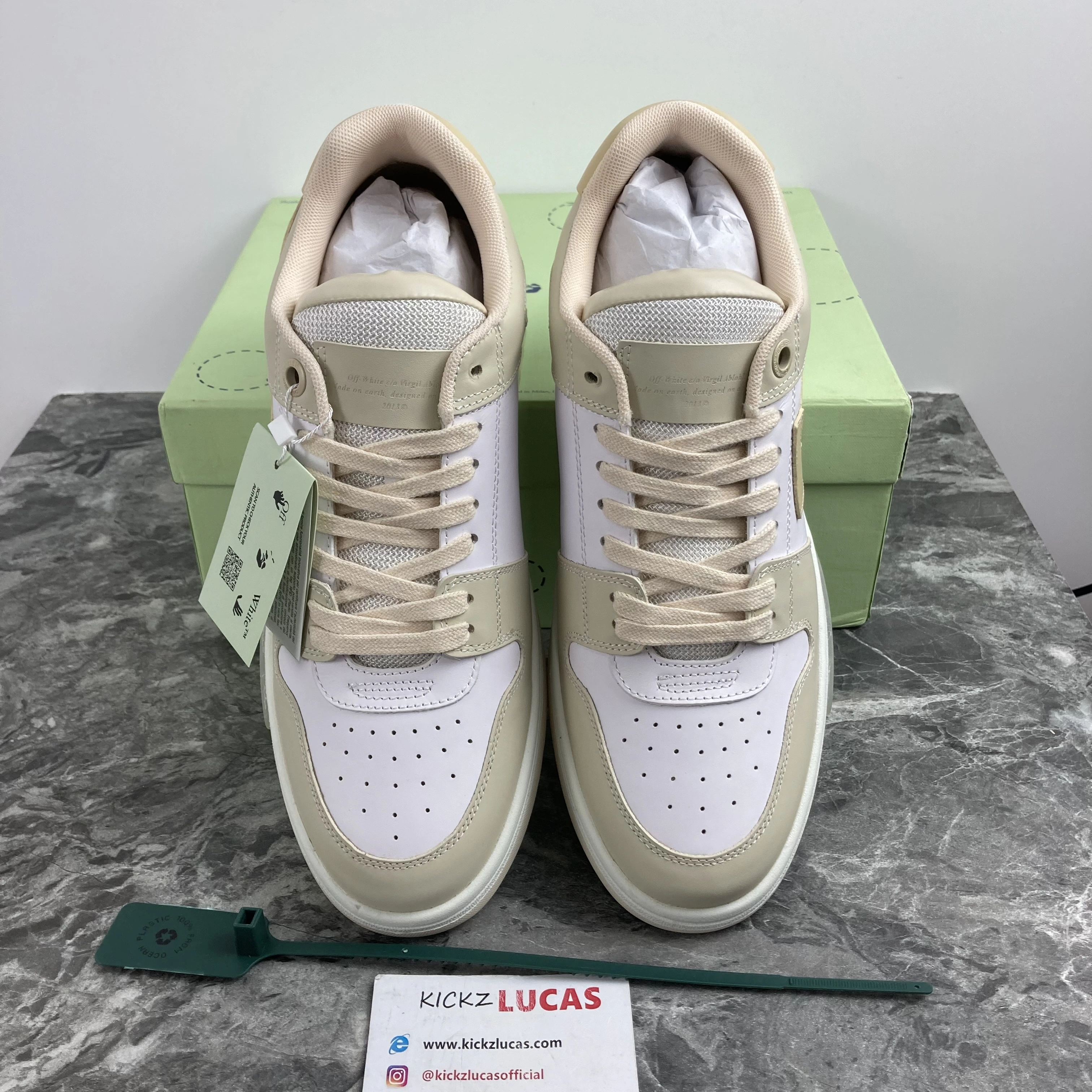 Unisex O*ff W*hite Out Of Office OOO Low Tops CL230418- 5518