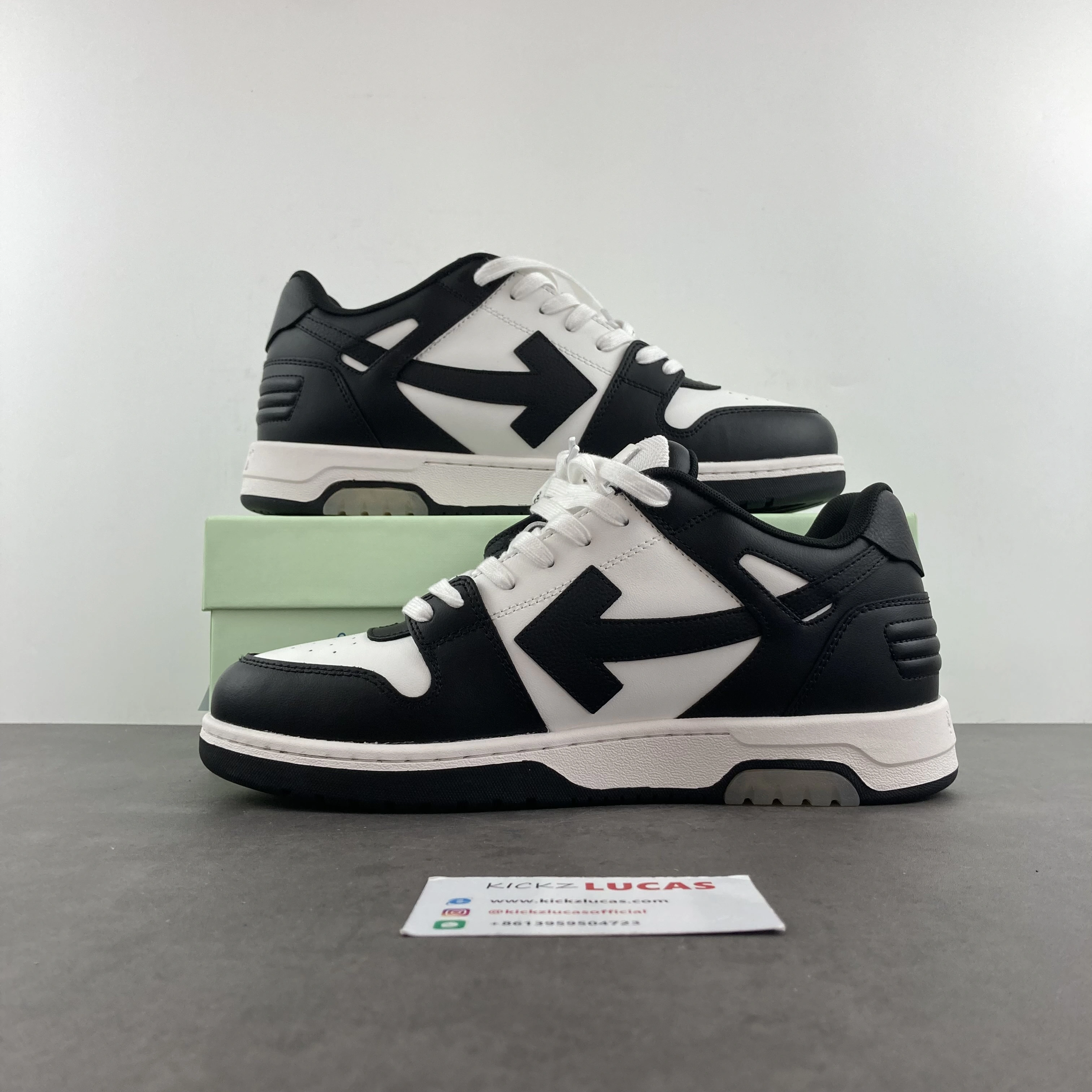 O*ff W*hite Out Of Office OOO Low Tops MK 20230529 - Supportive 5516