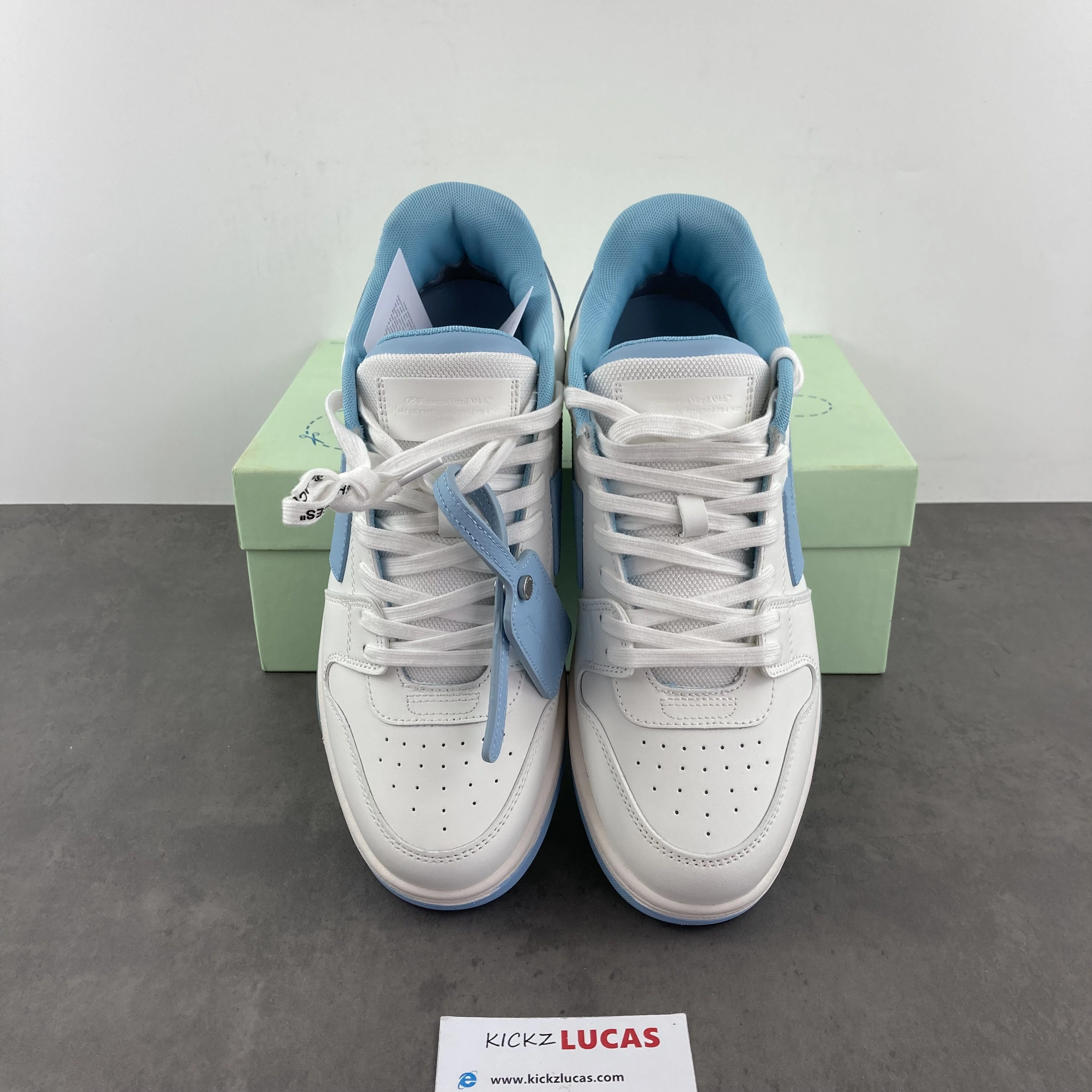 O*ff W*hite Out Of Office OOO Low Tops MK 20230529 - Youthful 5515