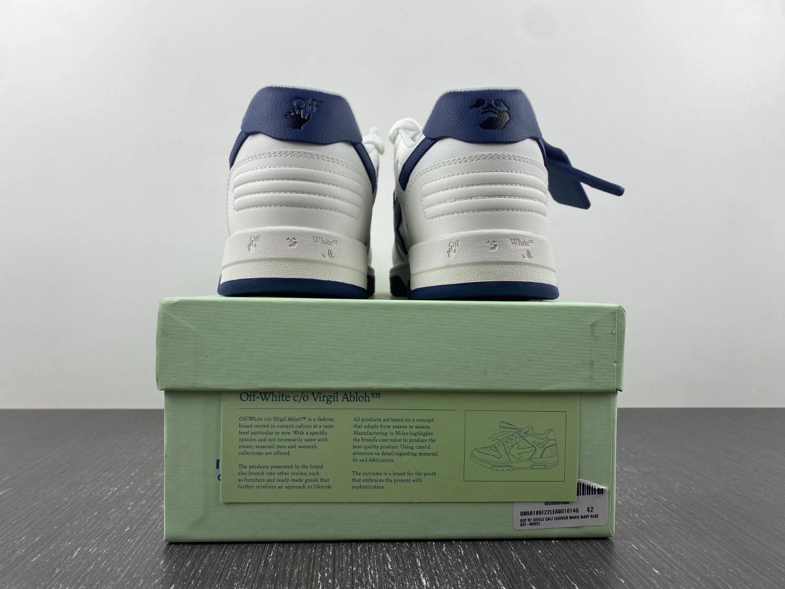 O*ff W*hite Out Of Office OOO Low Tops MK SunProtective 5519