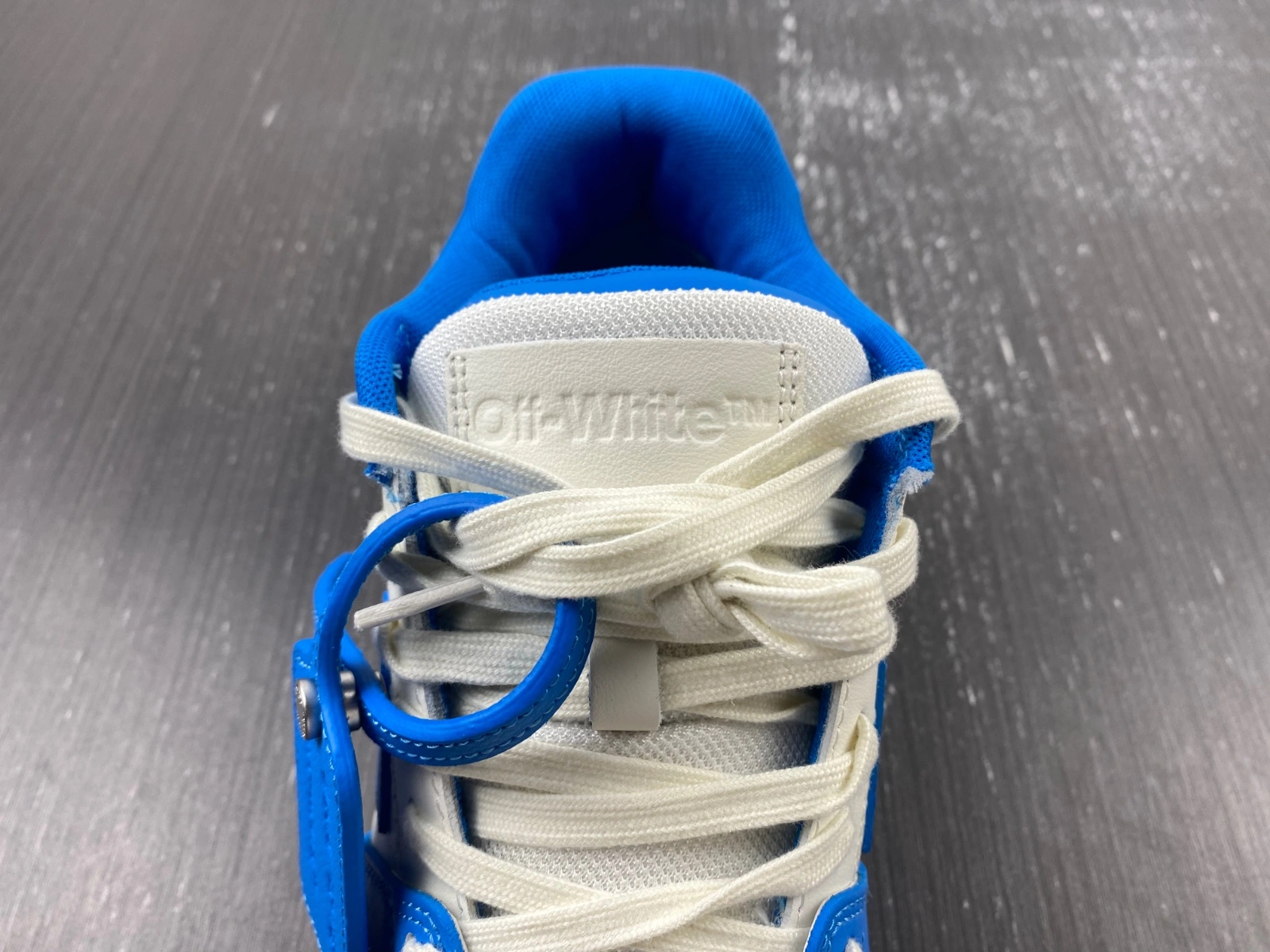 GoodFit O*ff W*hite Out Of Office OOO Low Tops MK 20230606 - 5512