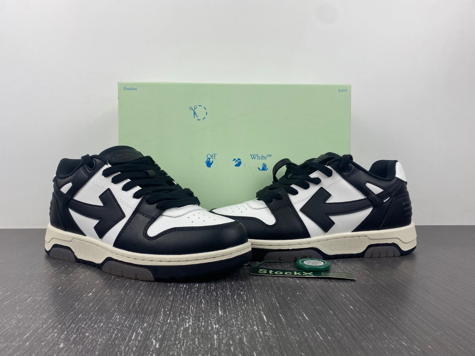 Classic O*ff W*hite Out Of Office OOO Low Tops MK 5484