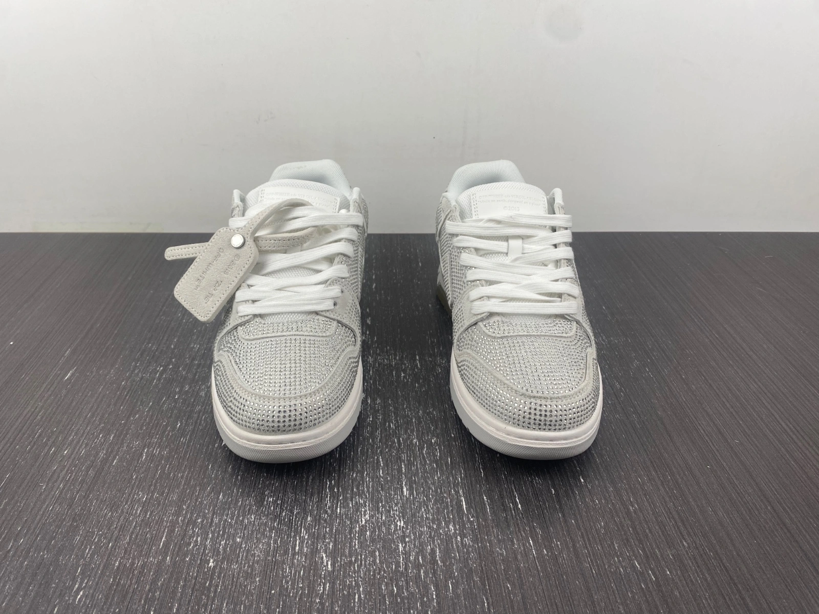 O*ff W*hite Out Of Office OOO Low Tops MK 20231018- Stretchable 5453