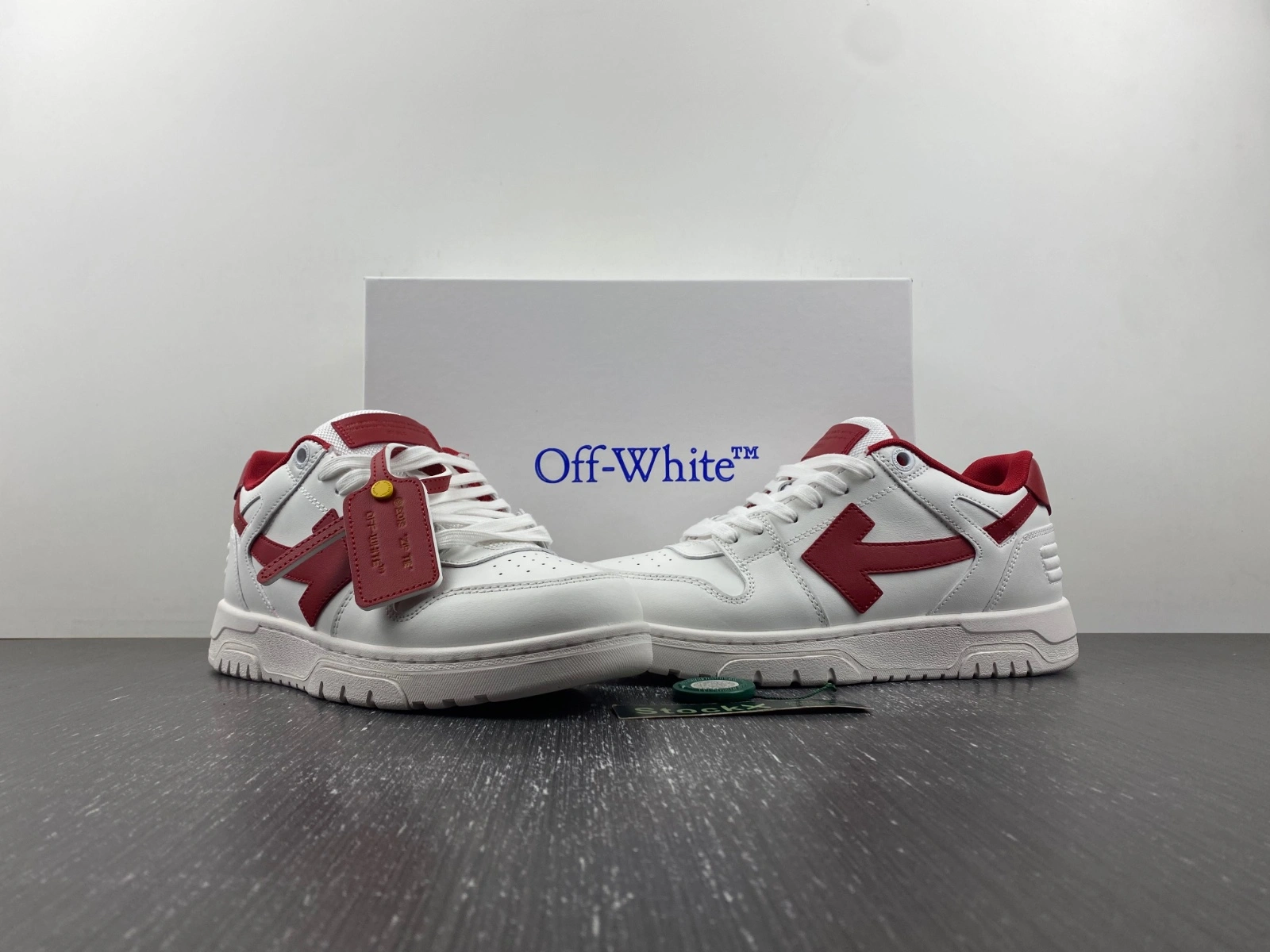 O*ff W*hite Out Of Office OOO Low Tops MK 20240130- Trendy 5445