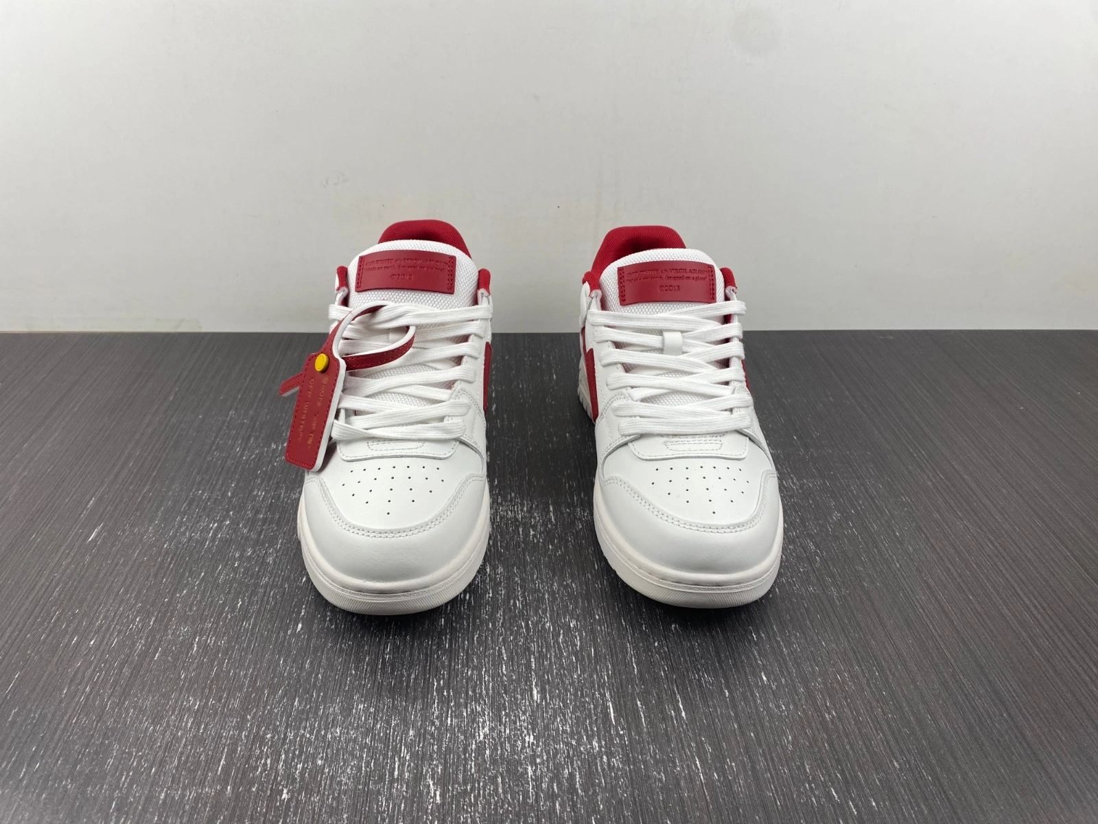 O*ff W*hite Out Of Office OOO Low Tops MK 20240130- Trendy 5445