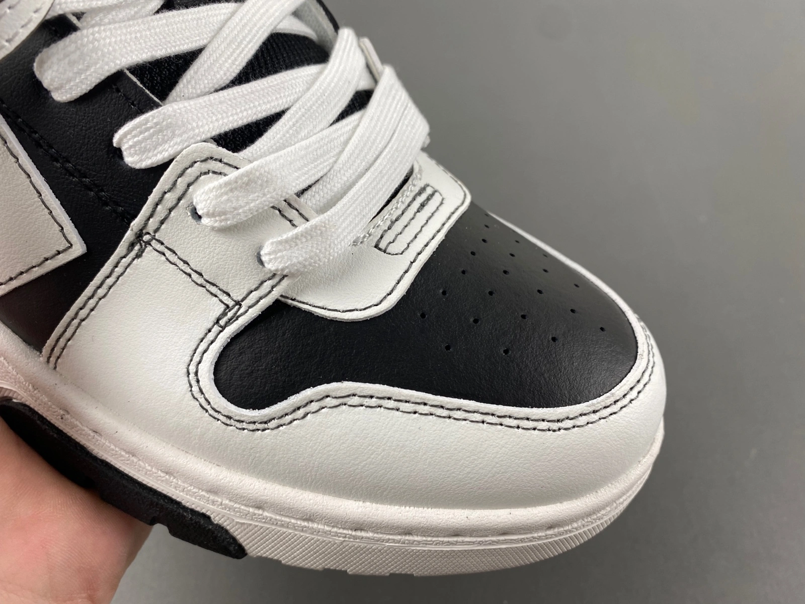 O*ff W*hite Out Of Office OOO Low Tops MK 20241031- Breathable 5435