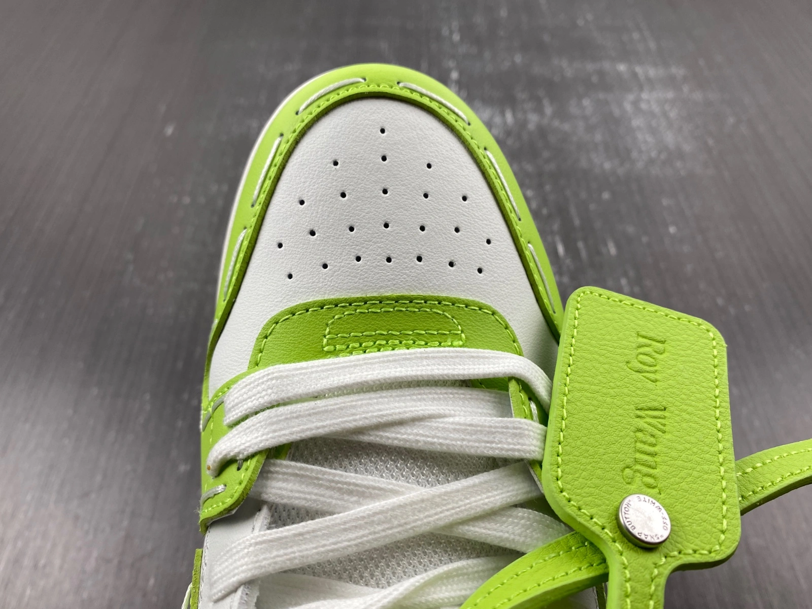 O*ff W*hite Out Of Office OOO Low Tops MK20231016- FashionForward 5457