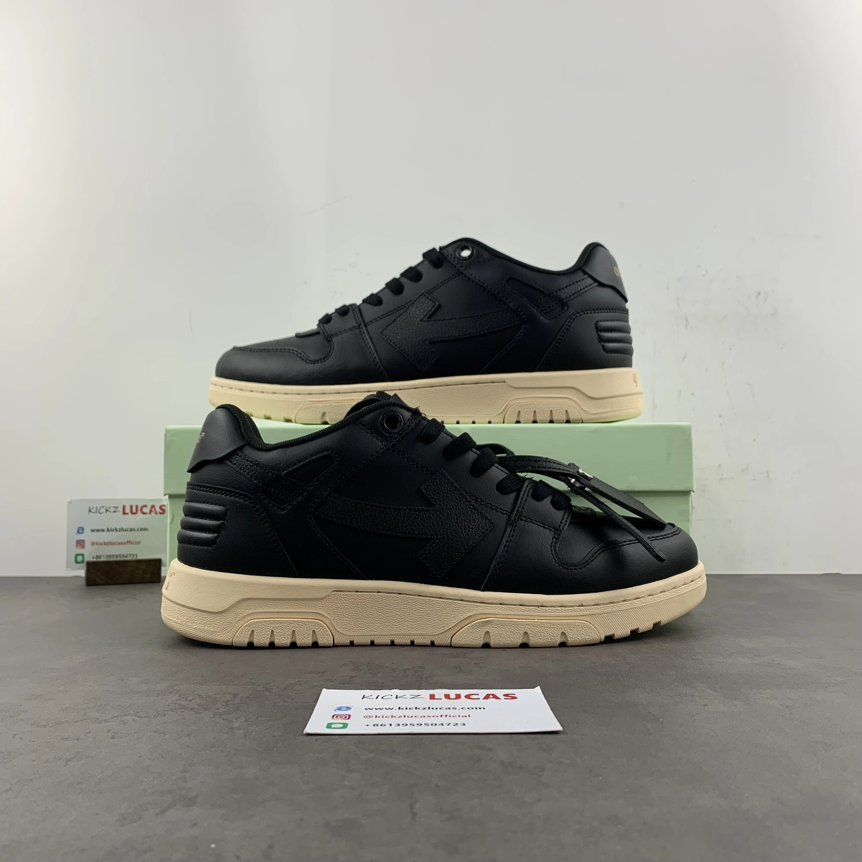 O*ff W*hite Out Of Office OOO Low Tops MK20231016- UrbanChic 5455