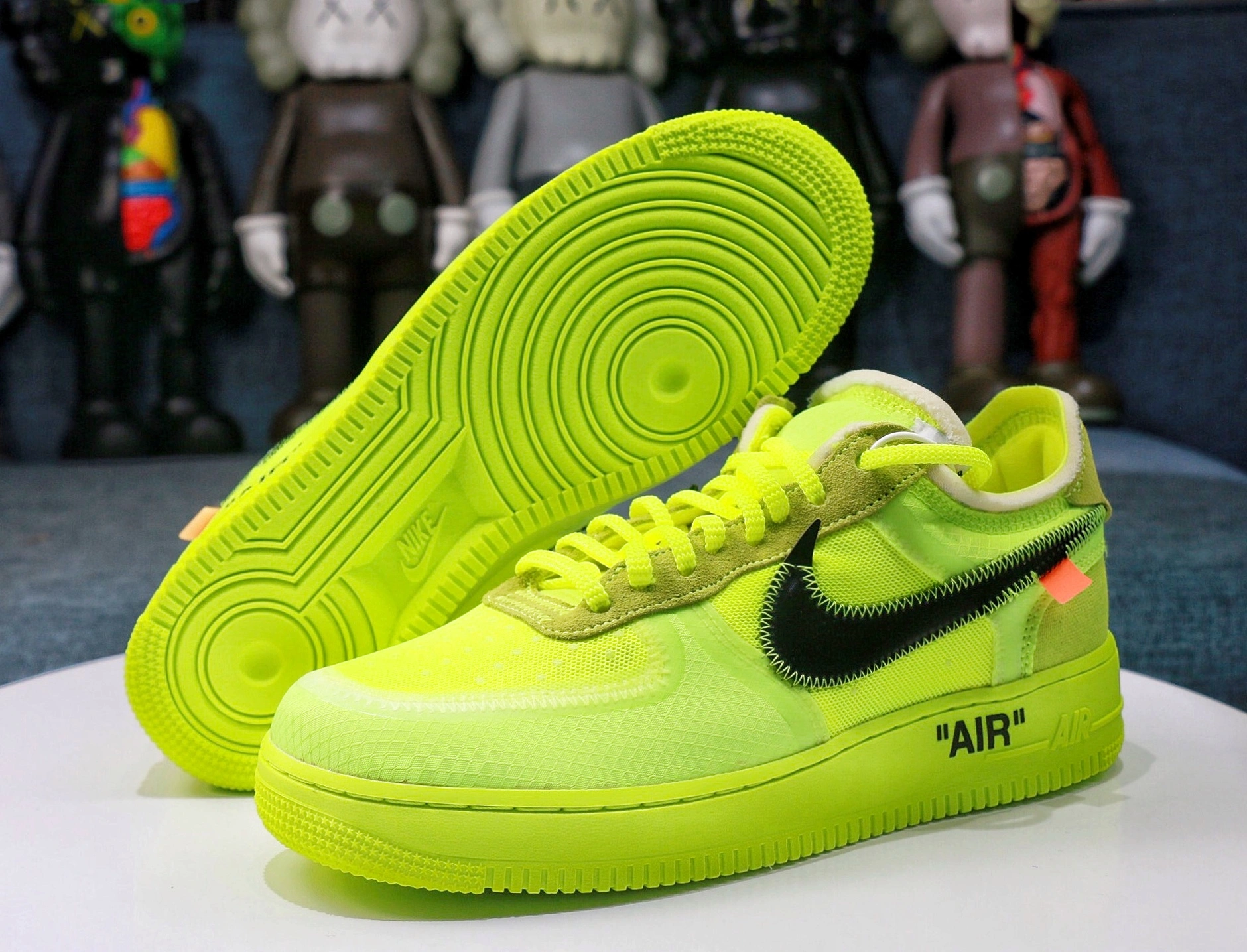 Off-White x Air Force Colorful 800