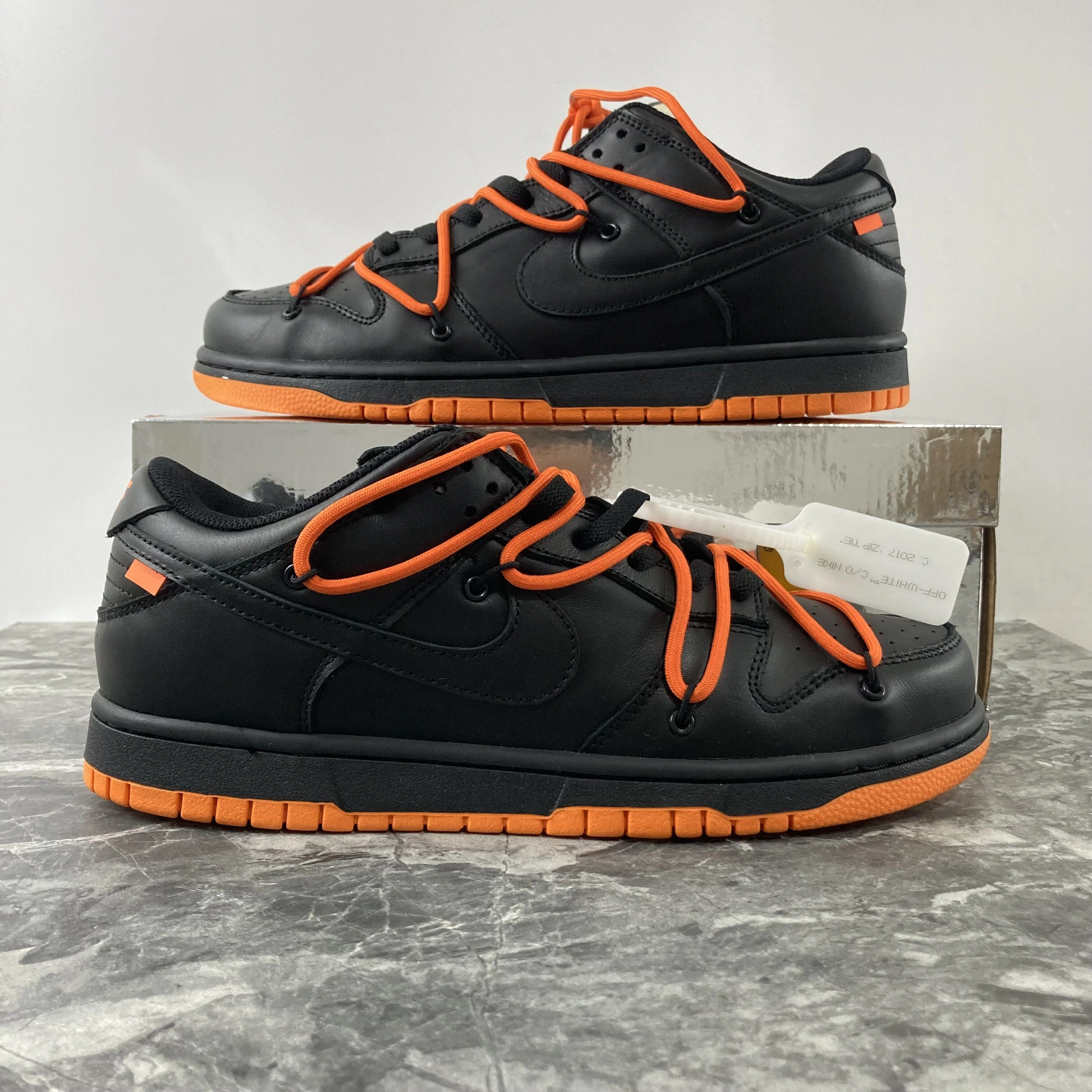 Lightweight Off-White x Nike Dunk Low OW CT0856- 602