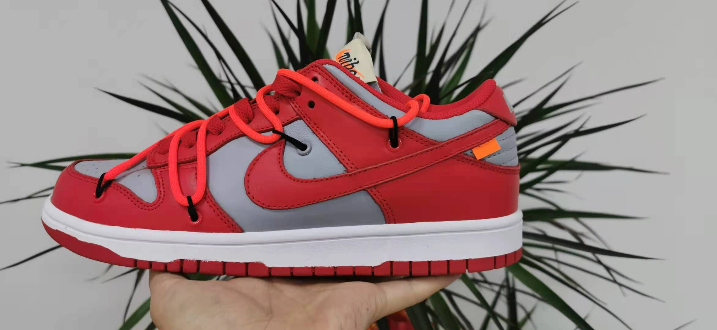 O*ff-W*hite x Nike Dunk Low Tailored 520