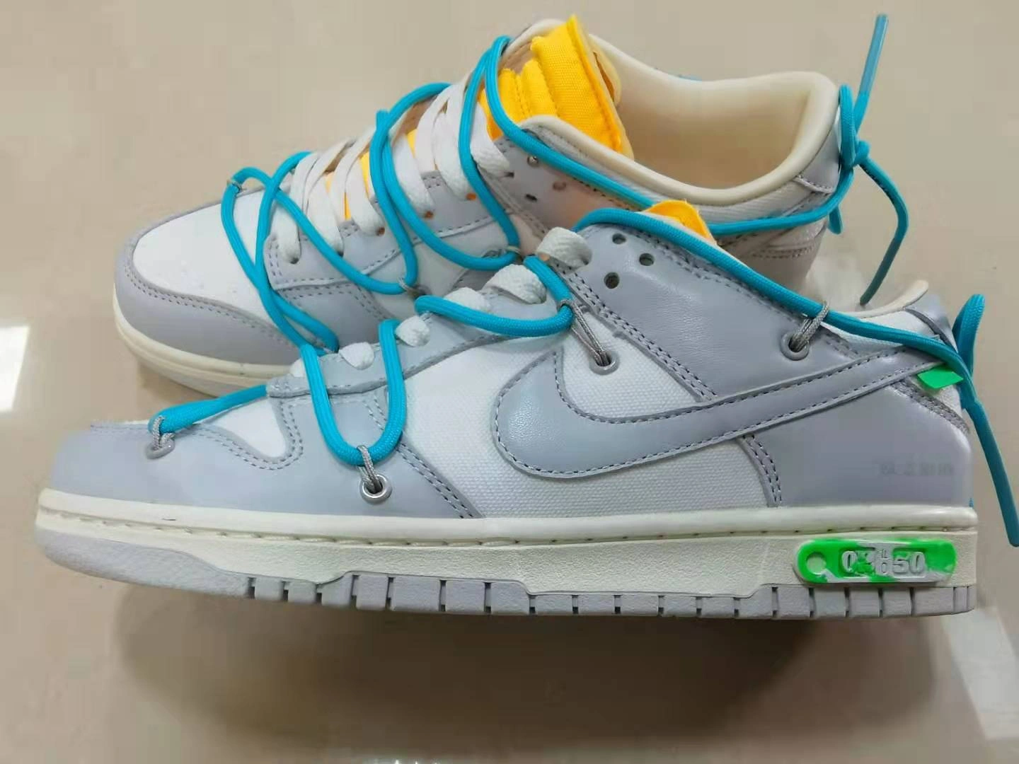 O*ff-W*hite x Nike Dunk Low Tailored 520
