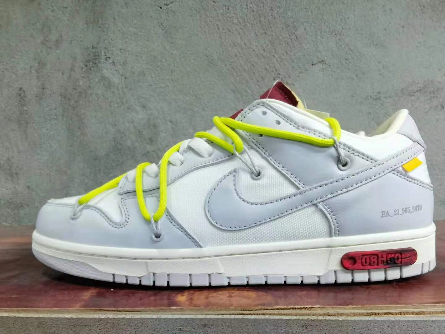 O*ff-W*hite x Nike Dunk Low Tailored 520