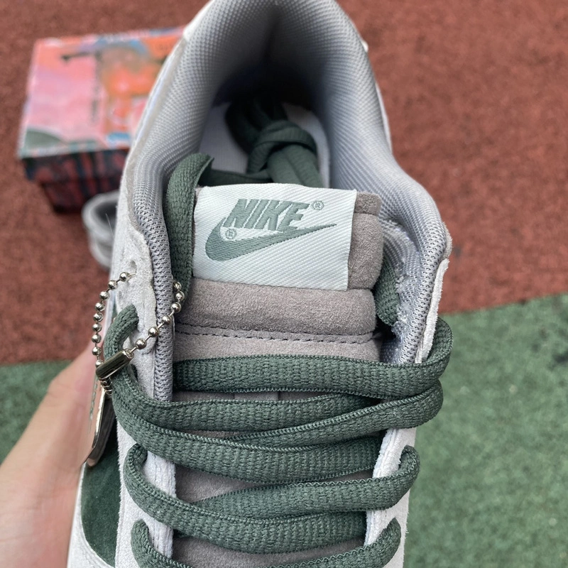 Otomo Katsuhiro x SB Dunk Low Steamboy OST lF0039- WeatherProof 69