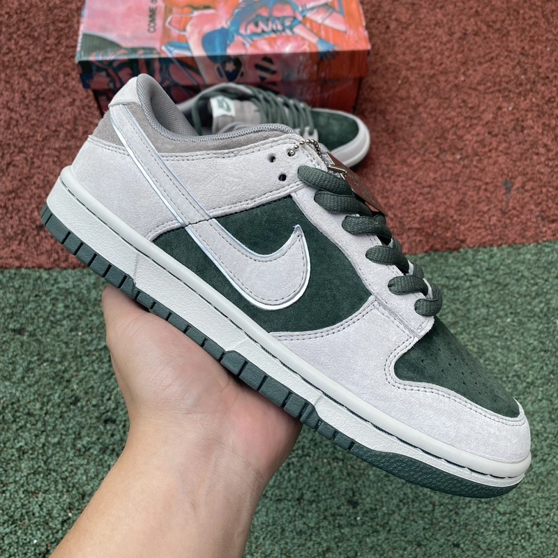 Otomo Katsuhiro x SB Dunk Low Steamboy OST lF0039- WeatherProof 69
