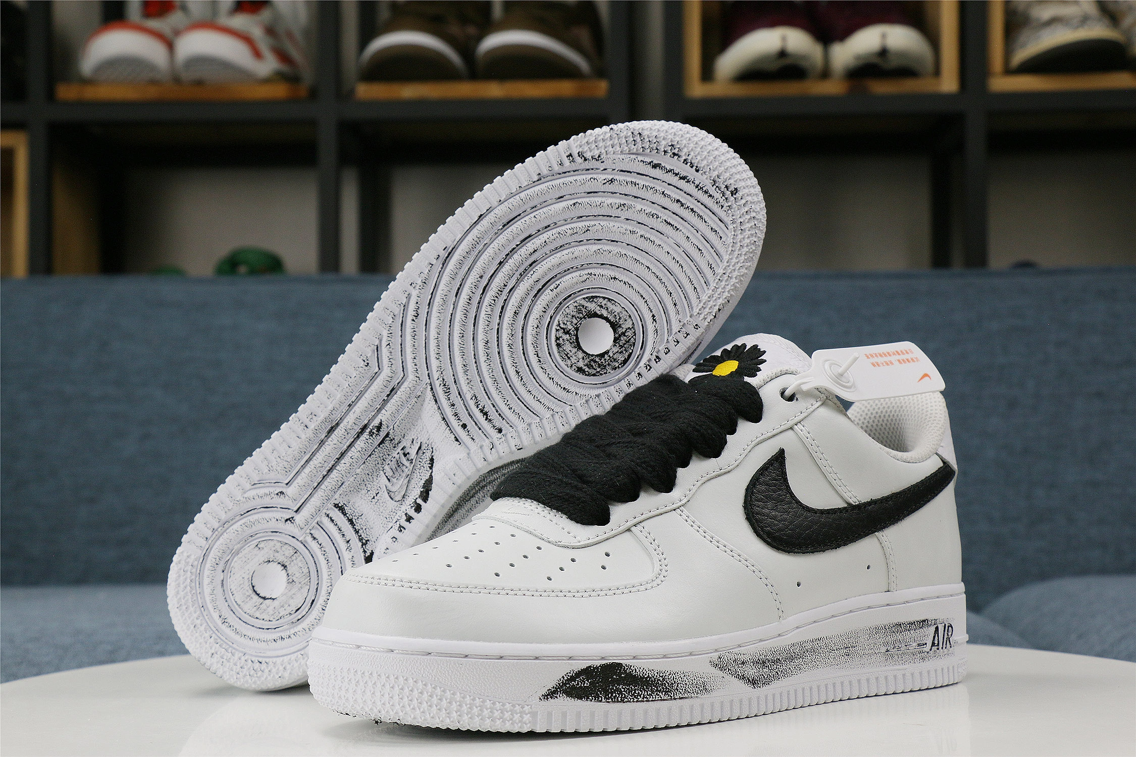 PEACEMINUSONE x Nike Air Force 1 “Para-Noise 2.0” SportInspired 812