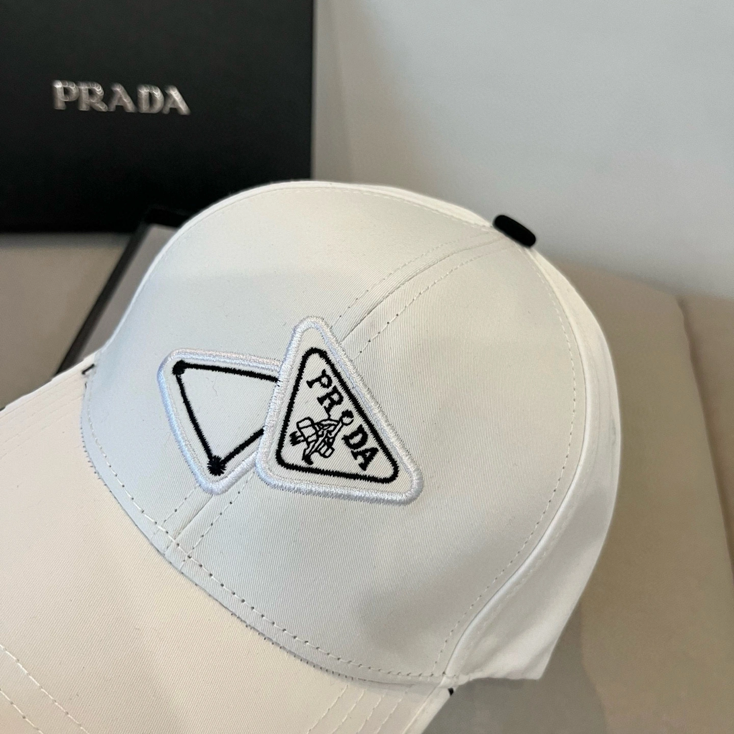 Parda Hats Top XX20250410- ZipUp 17406
