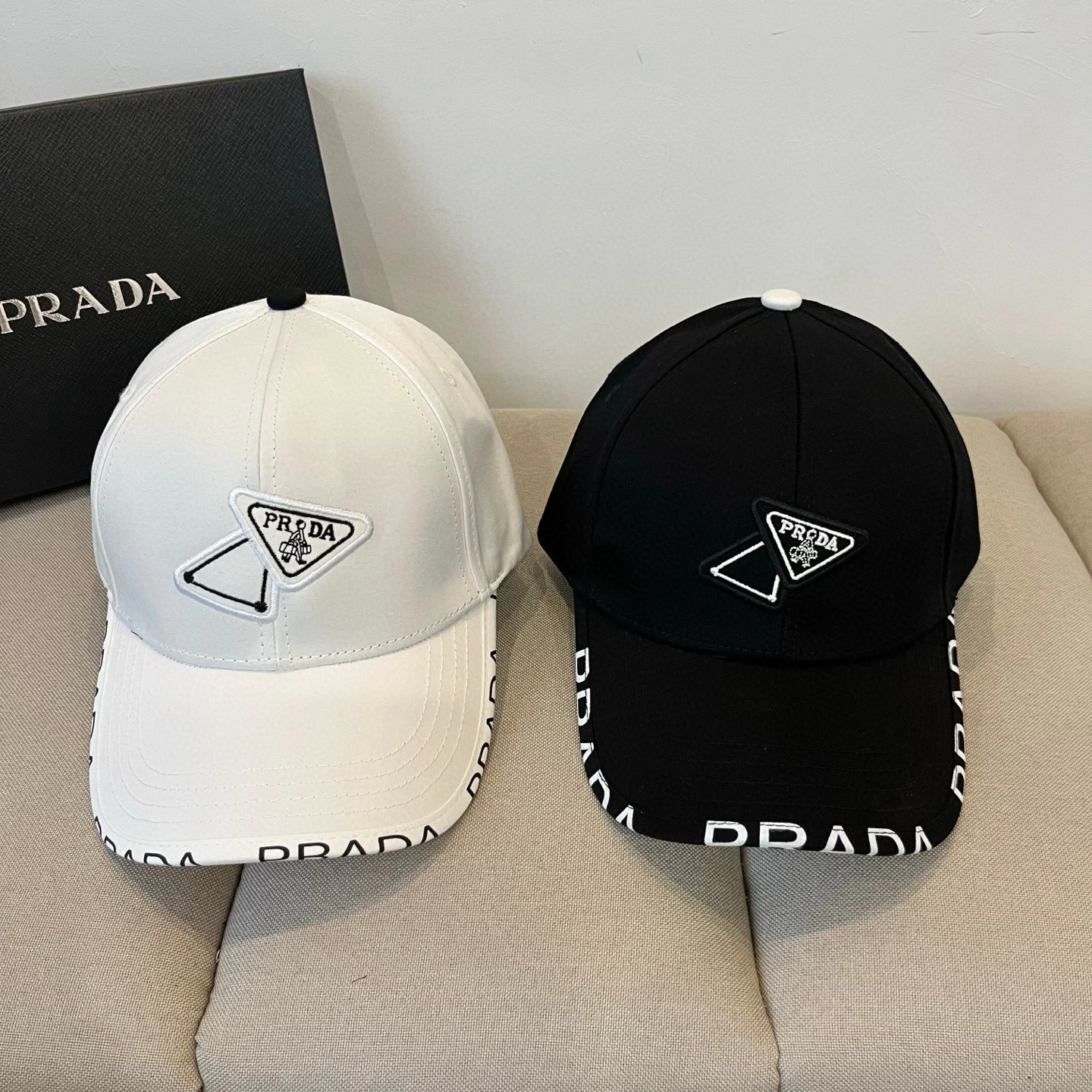 Parda Hats Top XX20250410- ZipUp 17406