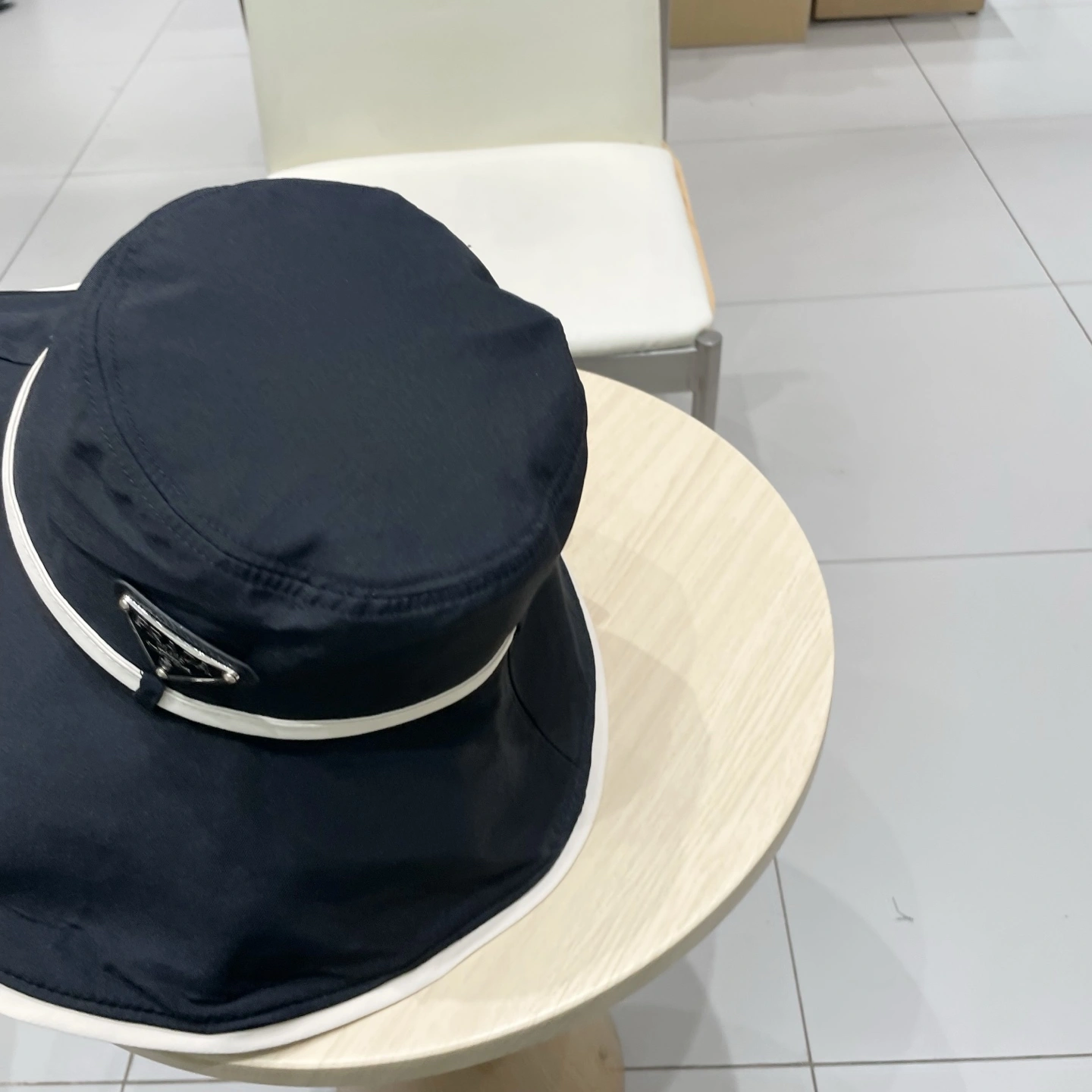 Comfortable P*arda Hats Top XX20250411- 17382