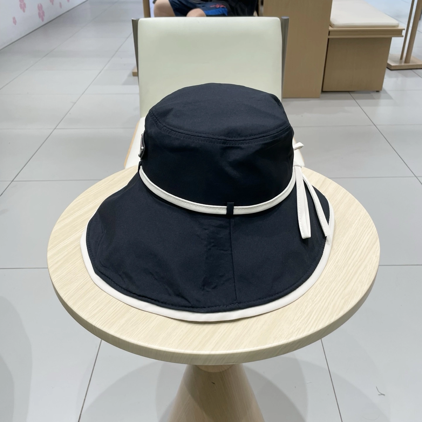 Comfortable P*arda Hats Top XX20250411- 17382
