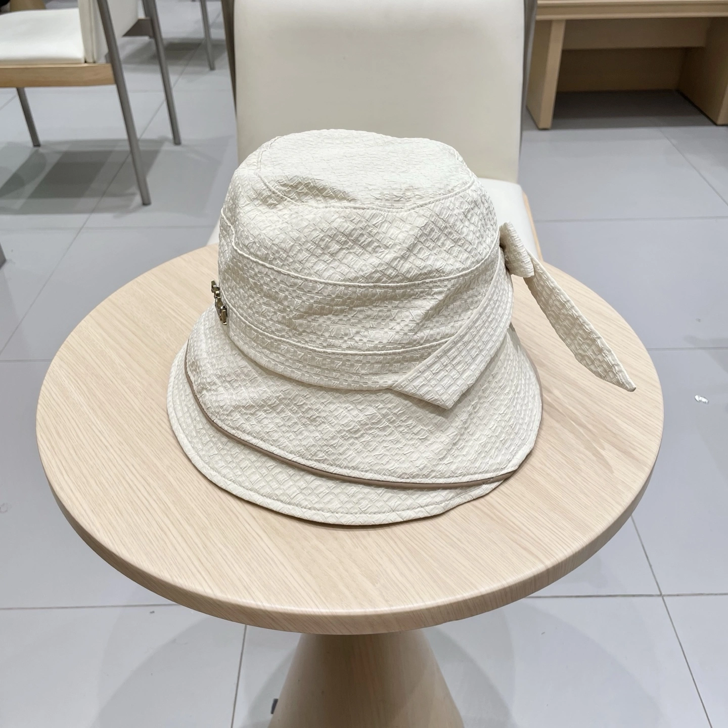 P*arda Hats Top XX20250411- UrbanStyle 17362