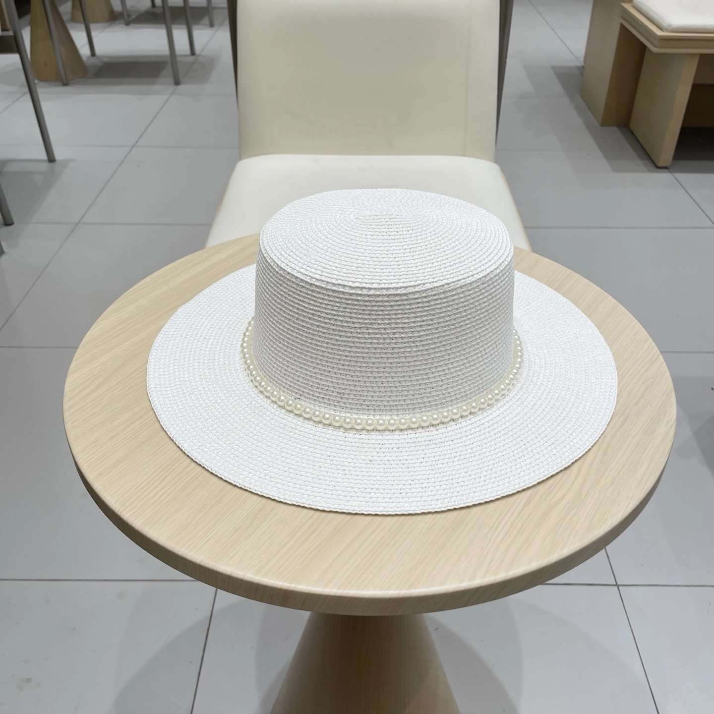 NewStyle P*arda Hats Top XX20250411- 17340