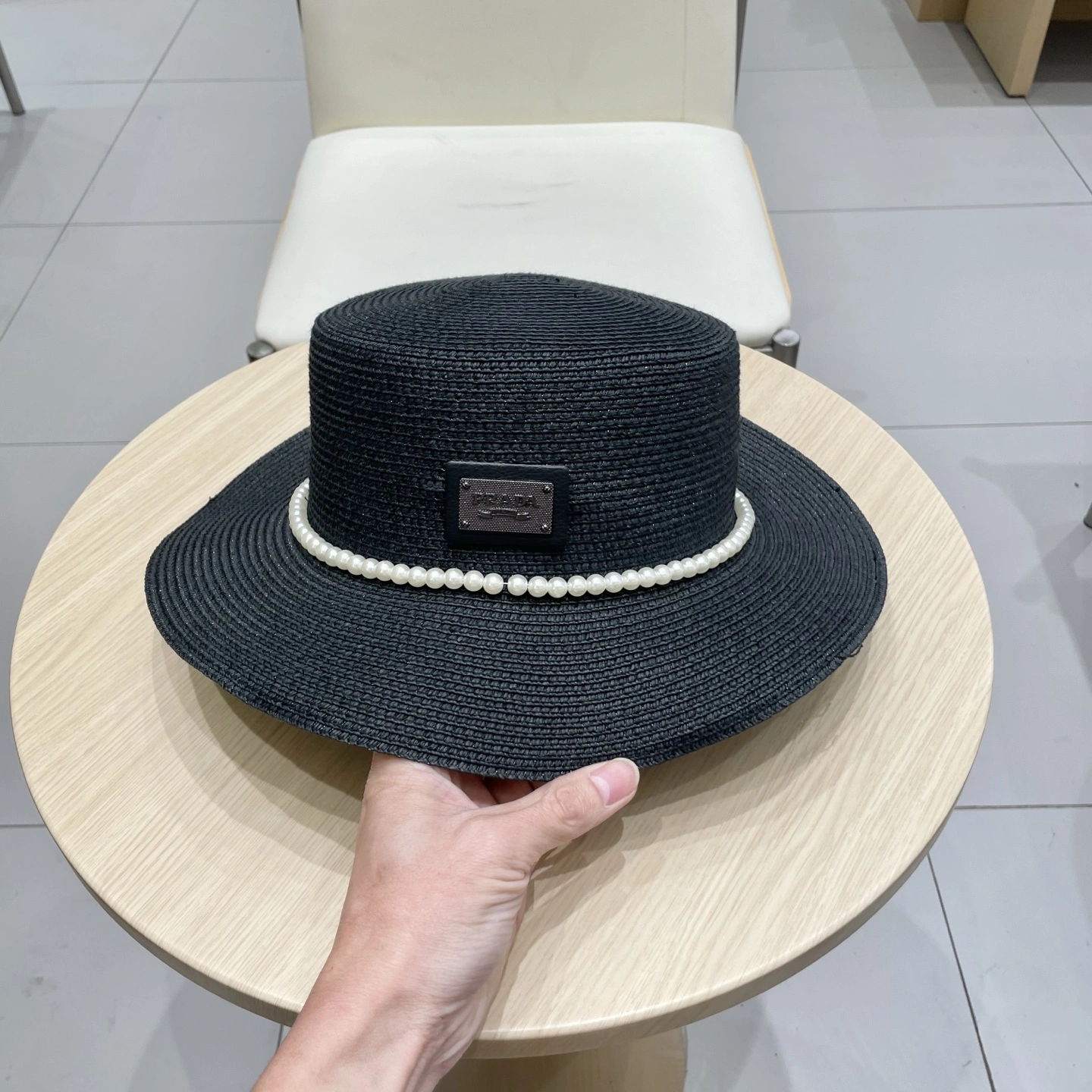 NewStyle P*arda Hats Top XX20250411- 17340
