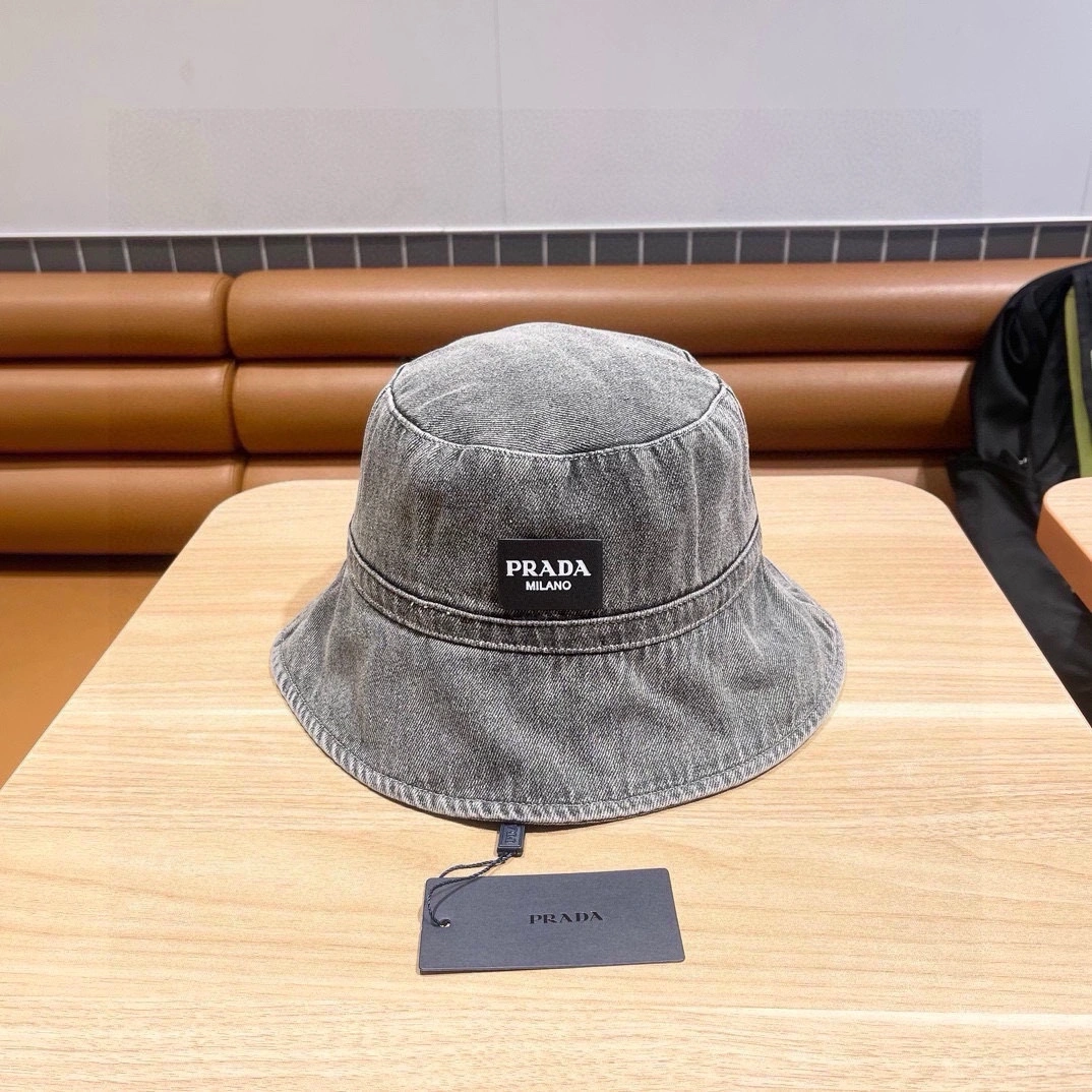 Minimalist P*arda Hats Top XX20250413- 17254