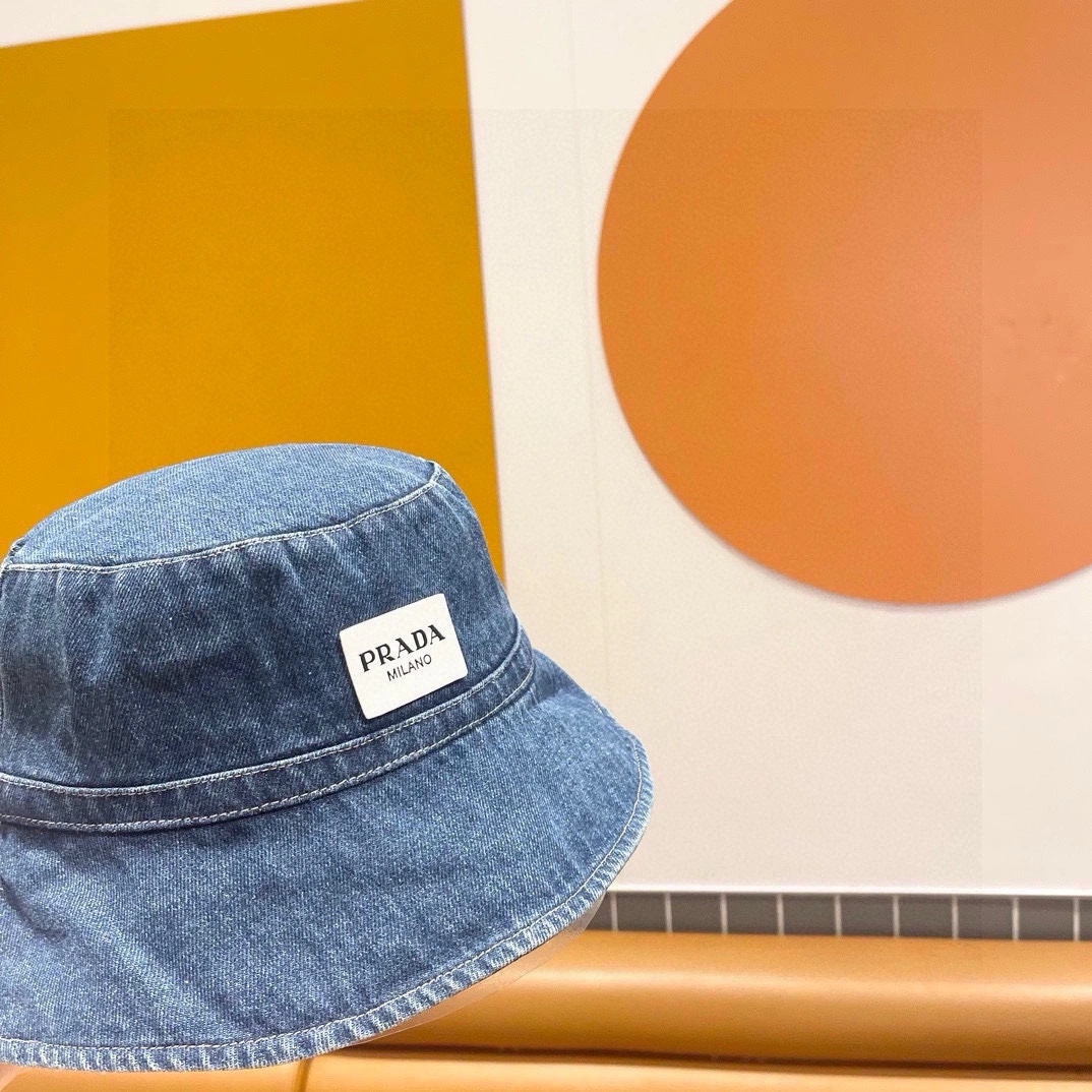 Minimalist P*arda Hats Top XX20250413- 17254