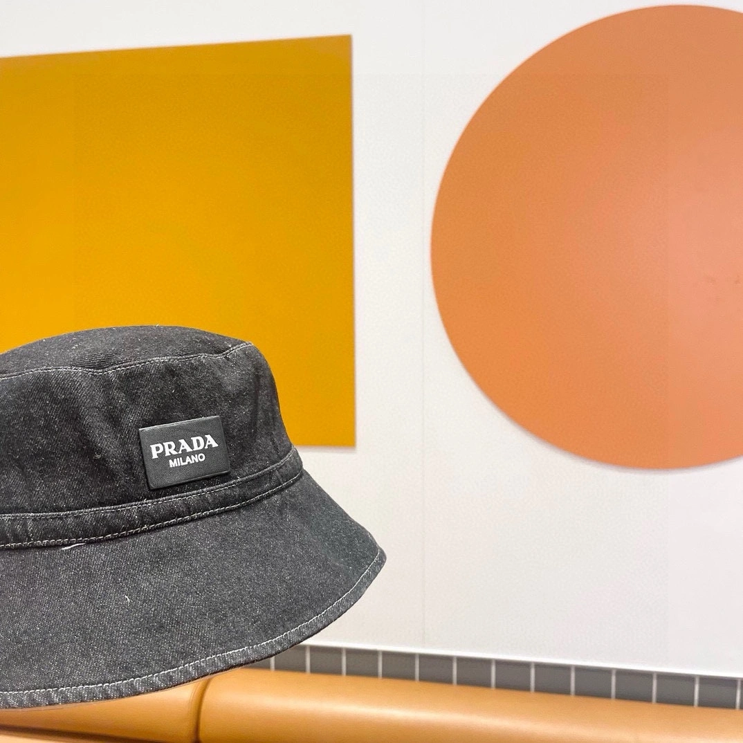 Minimalist P*arda Hats Top XX20250413- 17254