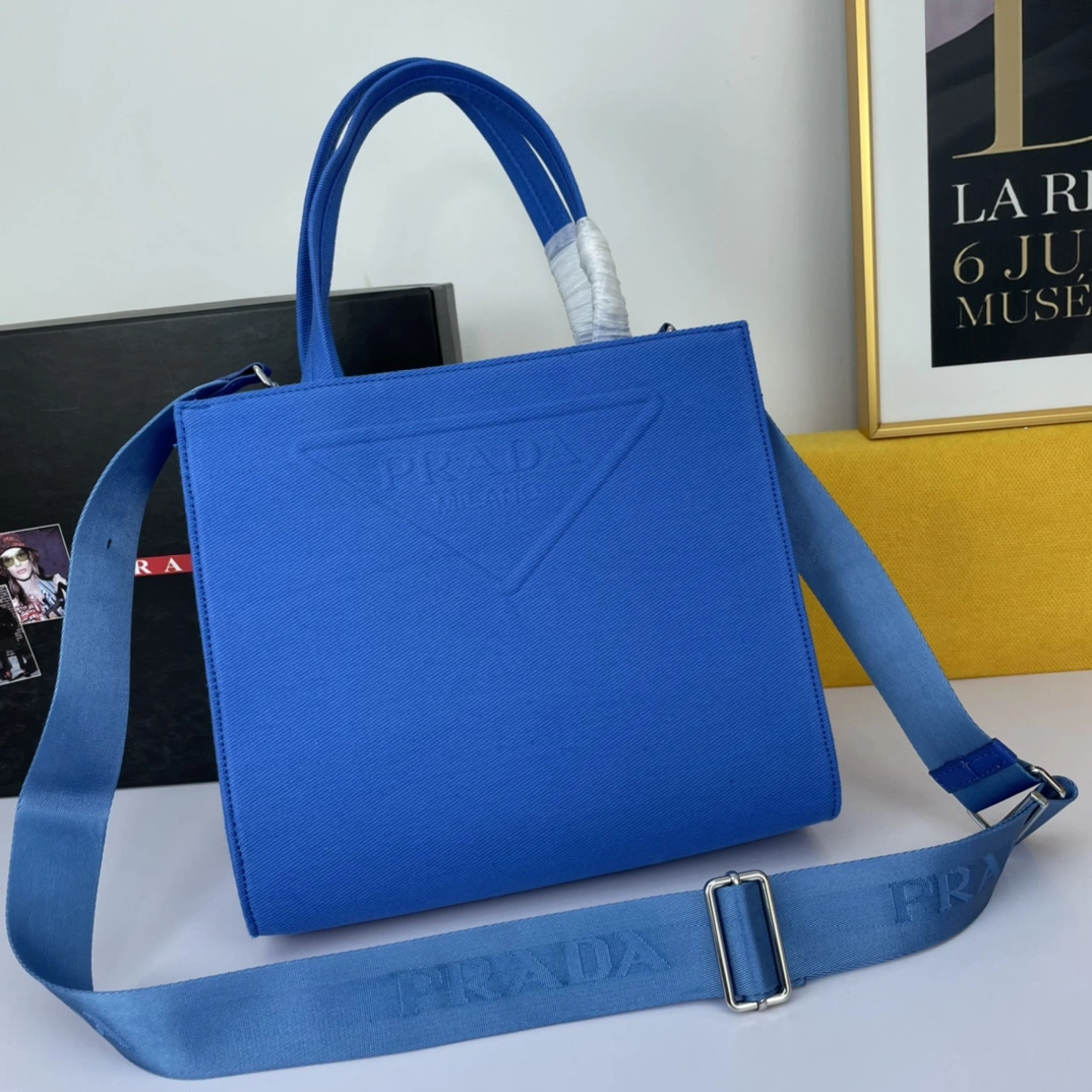 P*rada Bag Top Quality 26*23.5*9cm TravelReady 9483