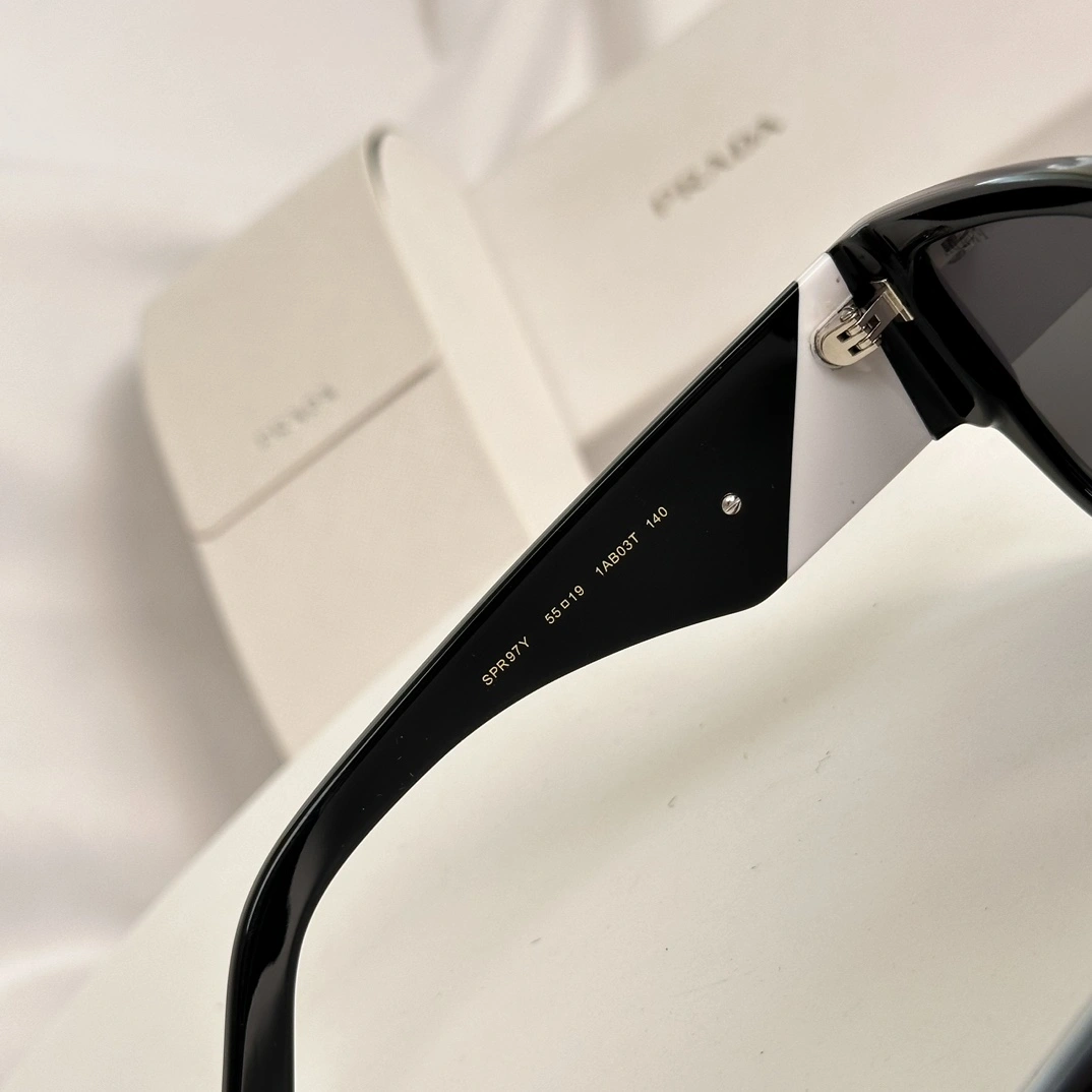 Soft P*rada Glasses Top XX 20240322- 17065
