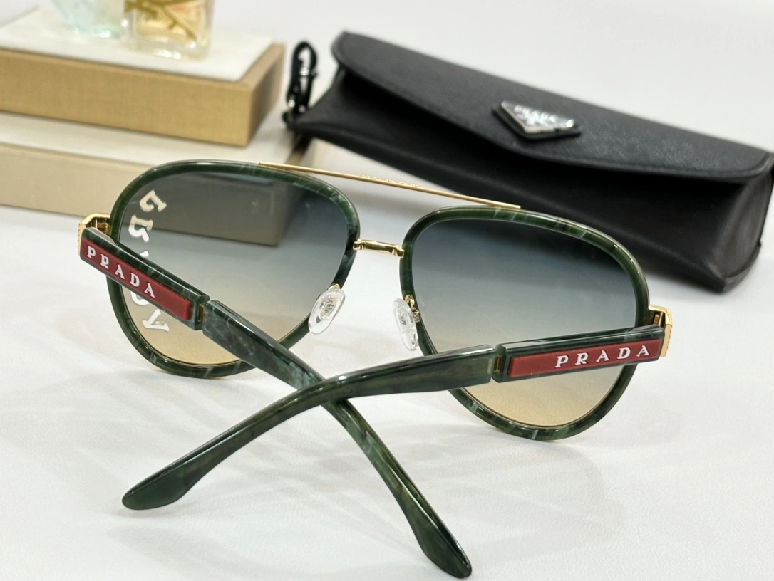 TravelReady P*rada Glasses Top XX 20240327- 17060