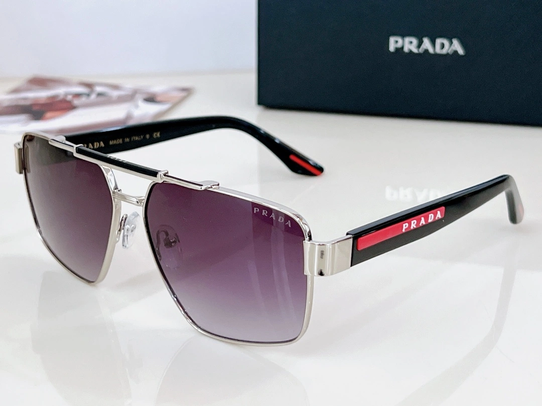ZipUp P*rada Glasses Top XX 20240331- 17058