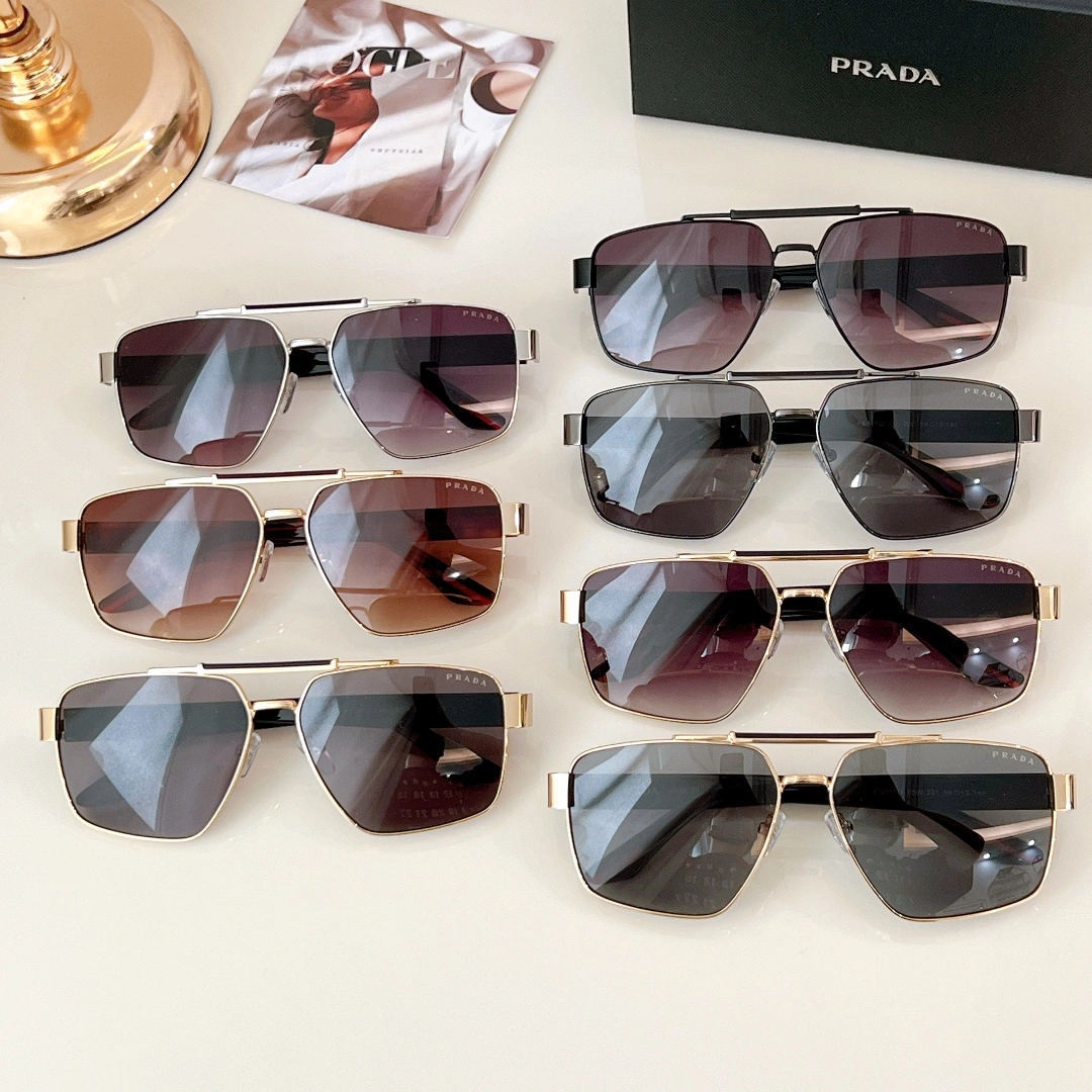 ZipUp P*rada Glasses Top XX 20240331- 17058
